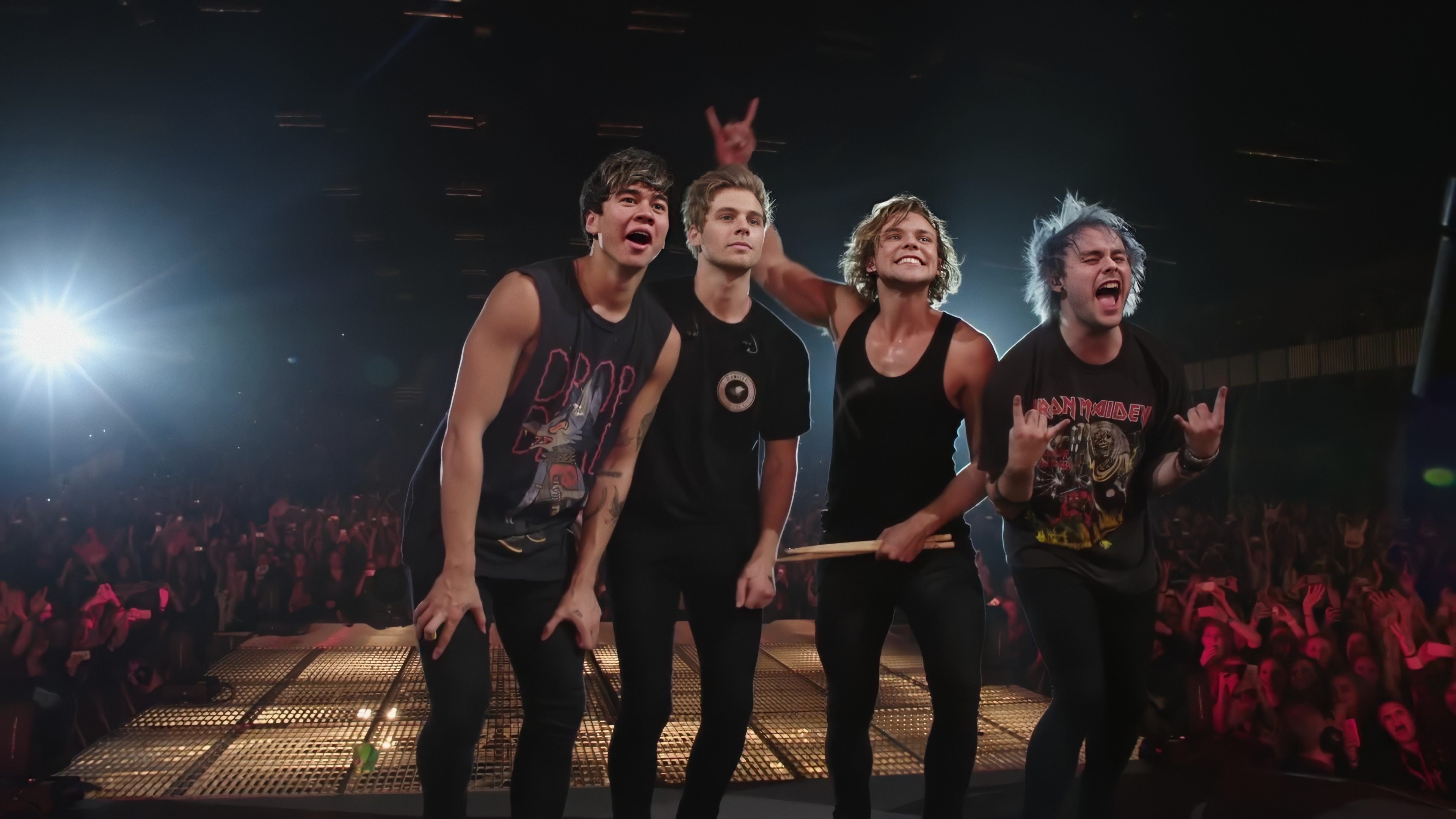5 Seconds of Summer: How Did We End Up Here? Background