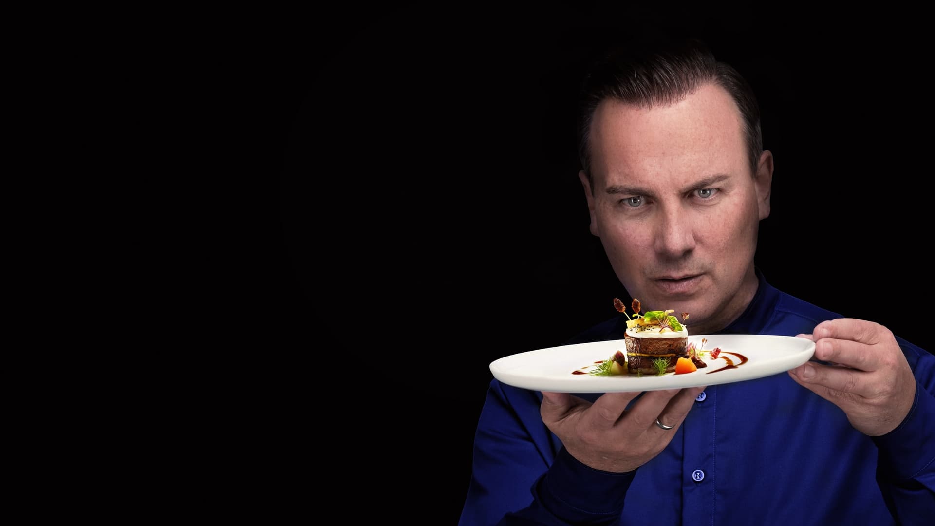 Star Kitchen mit Tim Raue Background