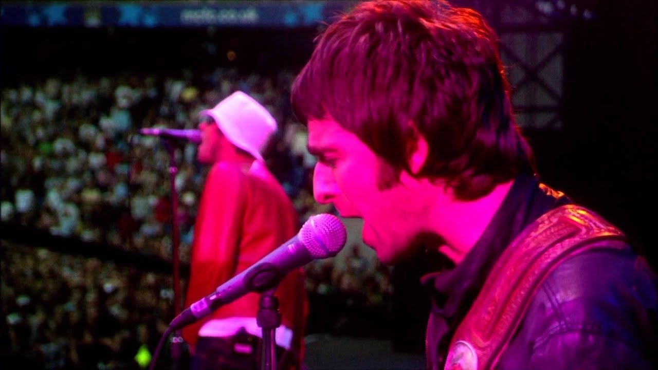 Oasis: Live in Manchester Background