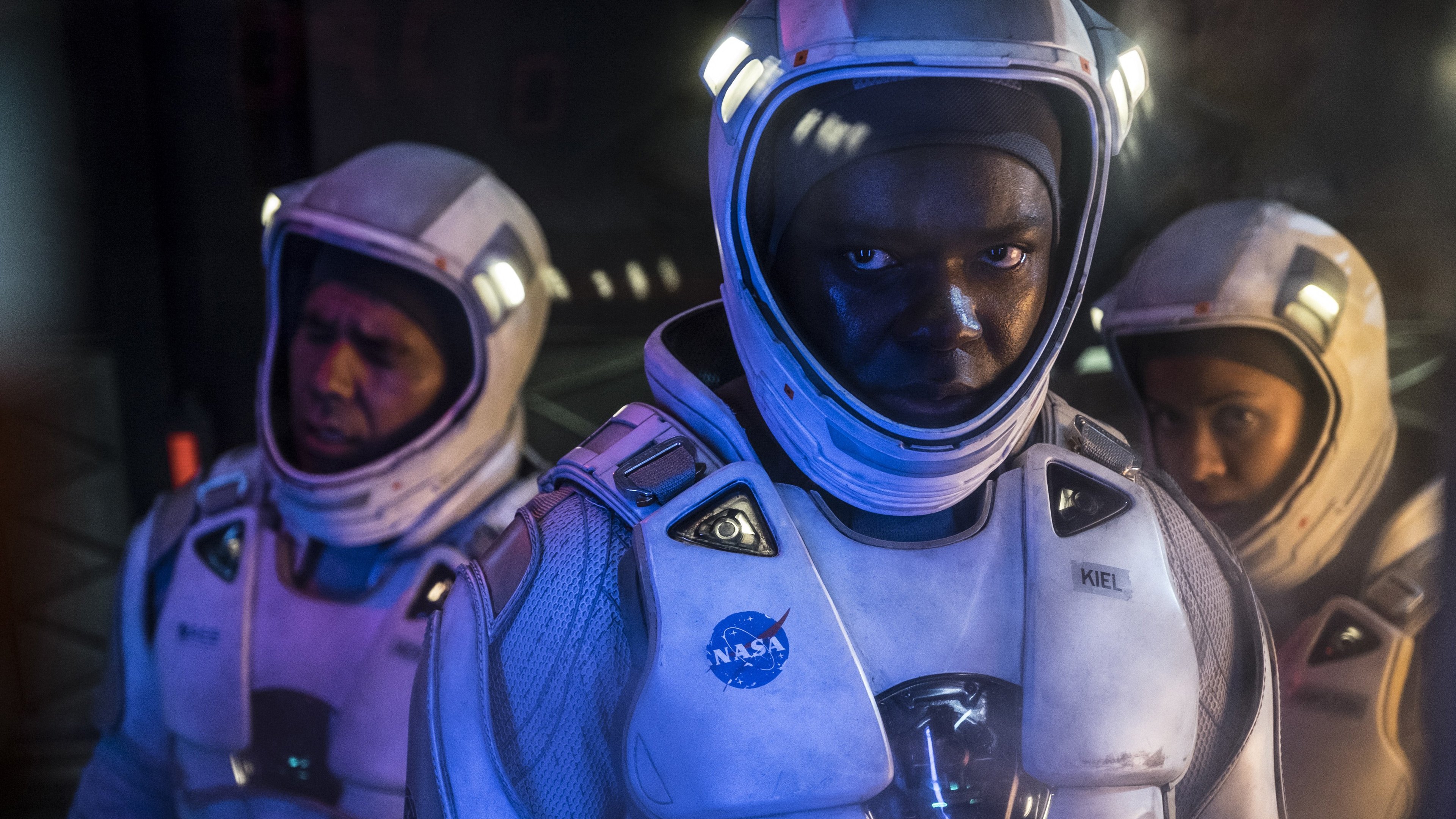 The Cloverfield Paradox Background
