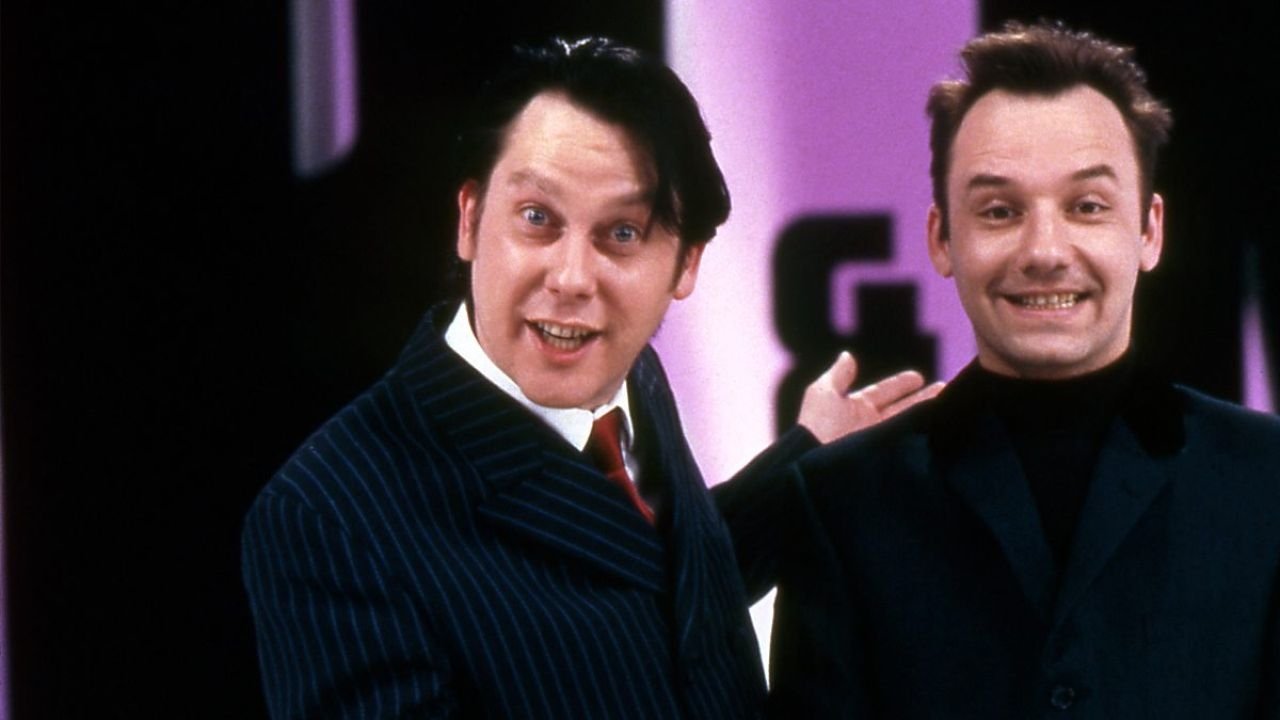 The Smell of Reeves and Mortimer Background