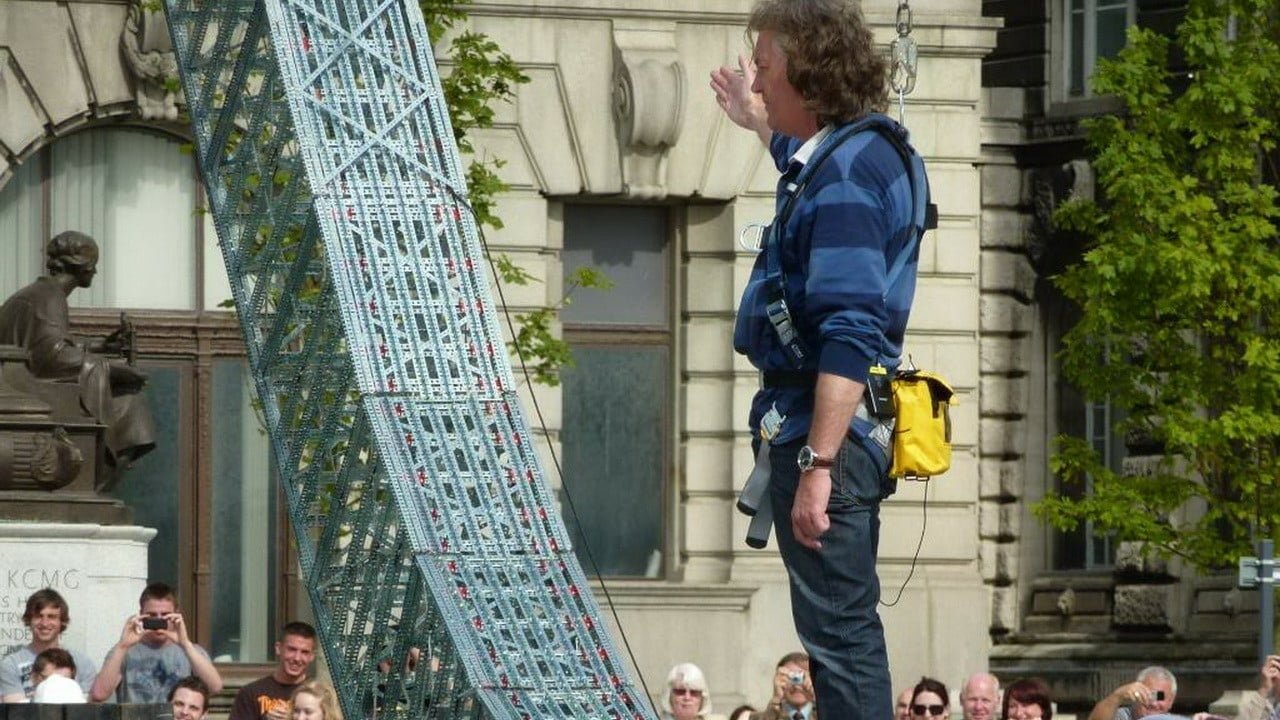 James May's Toy Stories Background