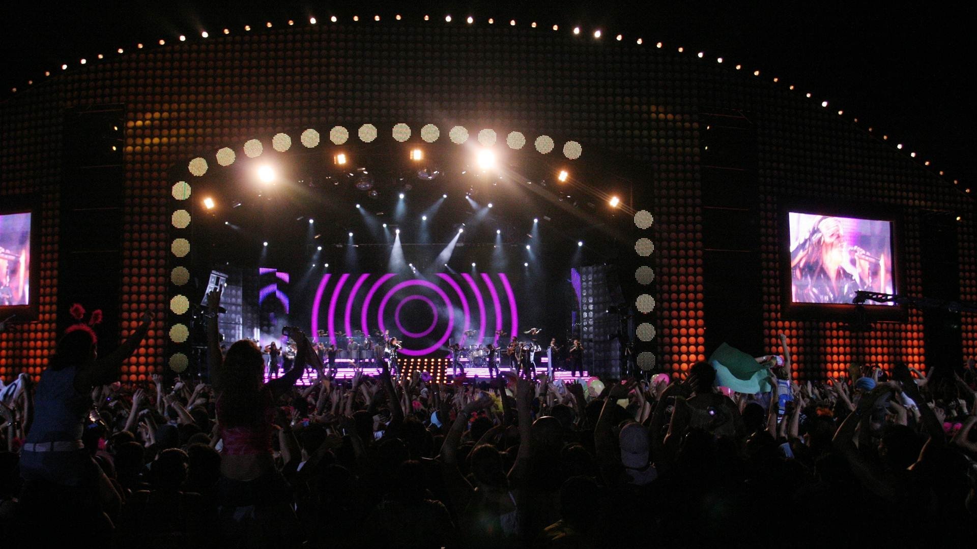 Multishow ao Vivo: Ivete no Maracanã Background