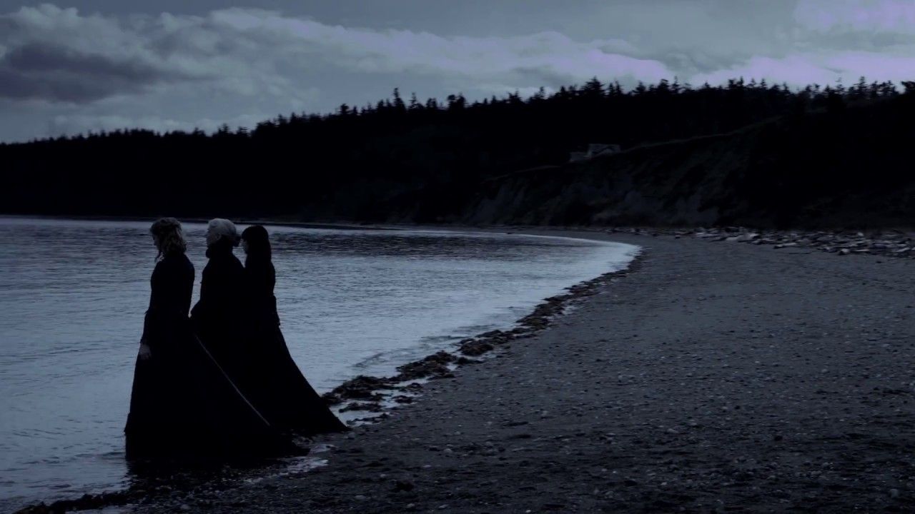 7 Witches Background