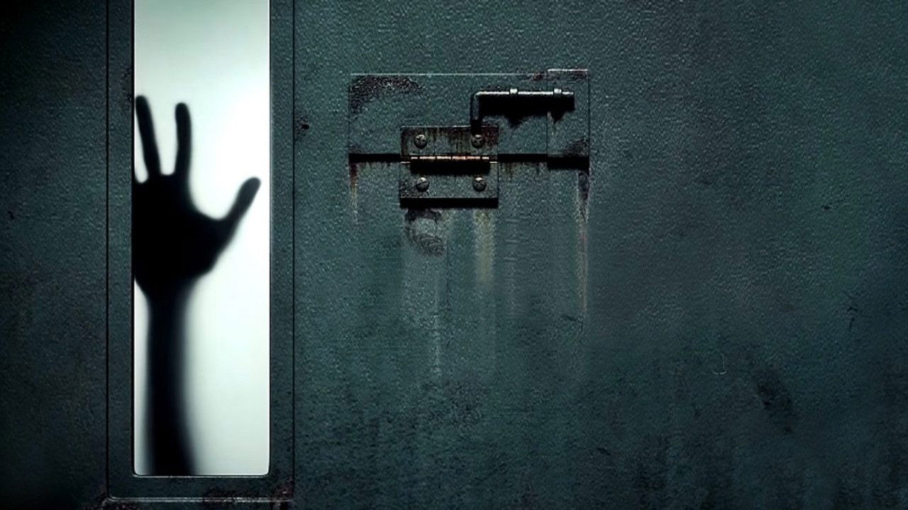 Supermax Background