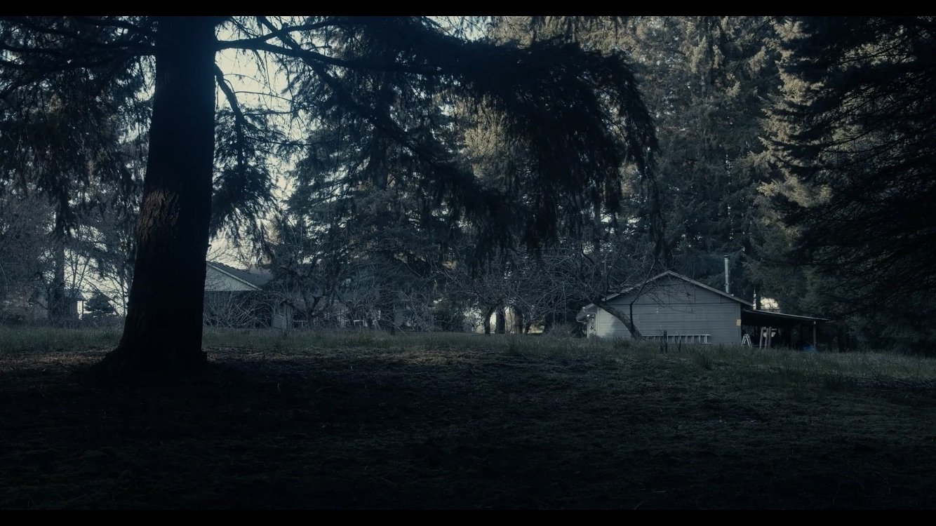 The Clique Background