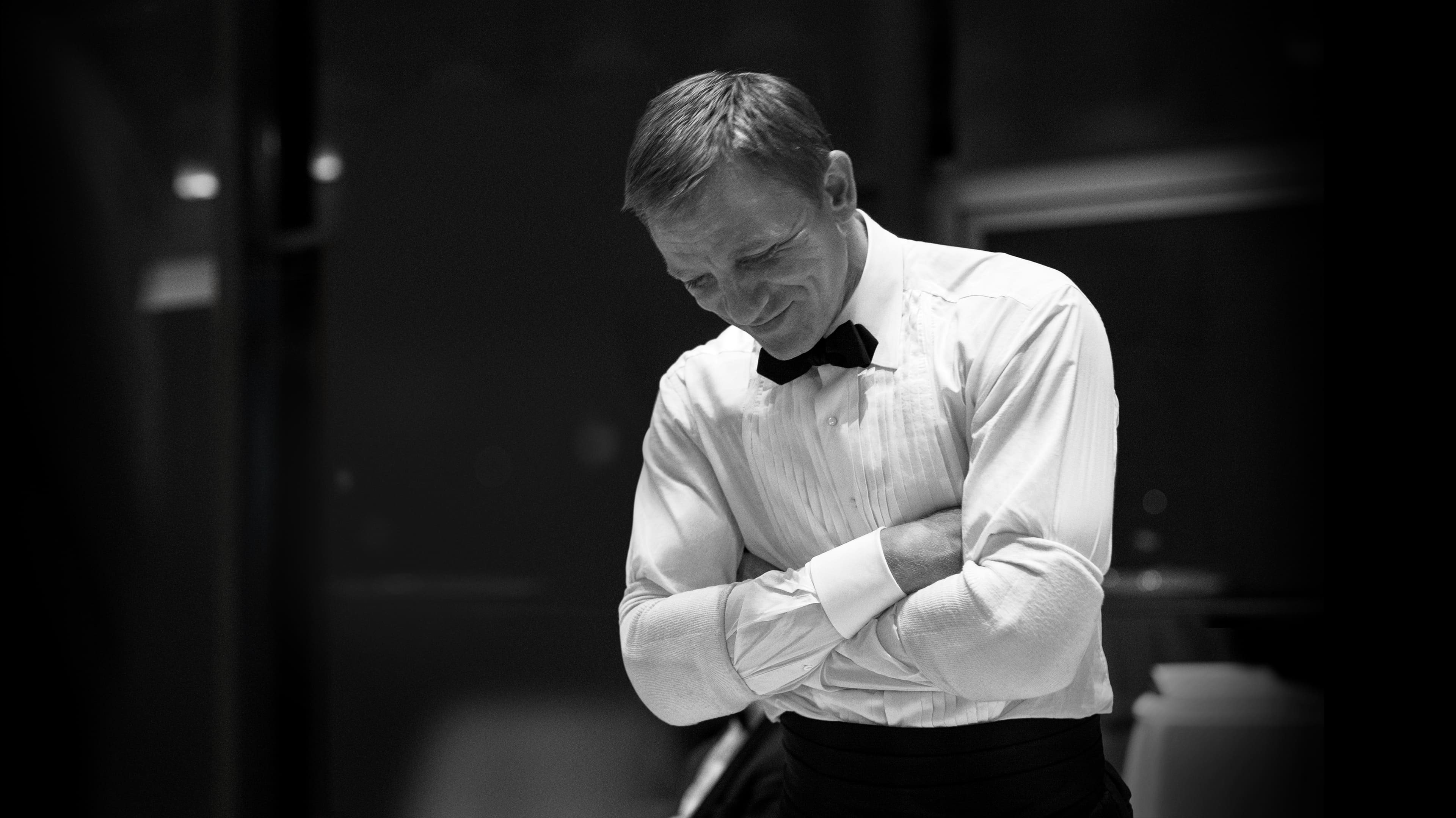 Being James Bond Background