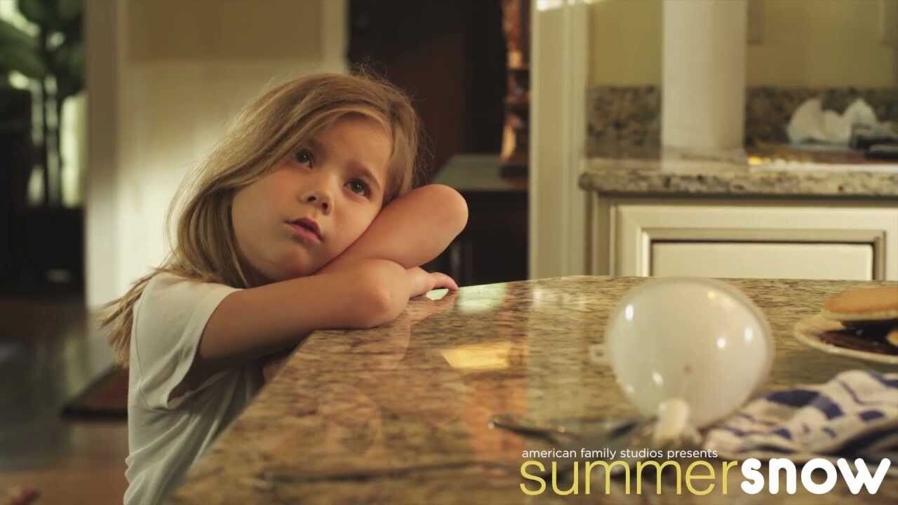 Summer Snow Background
