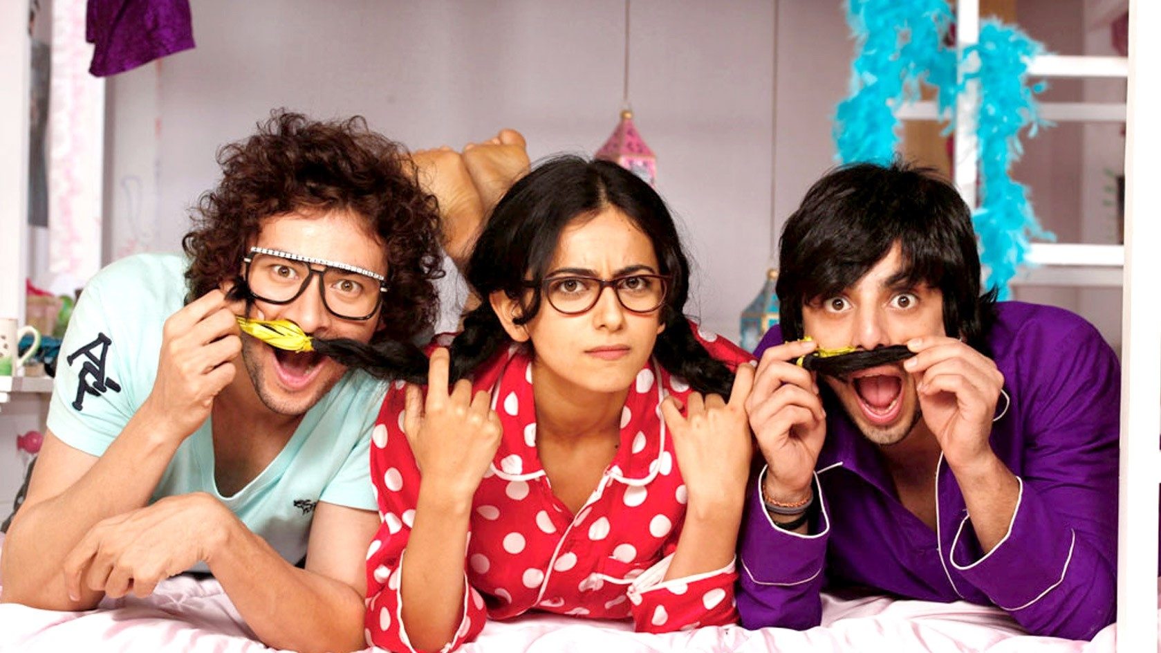 Yaariyan Background