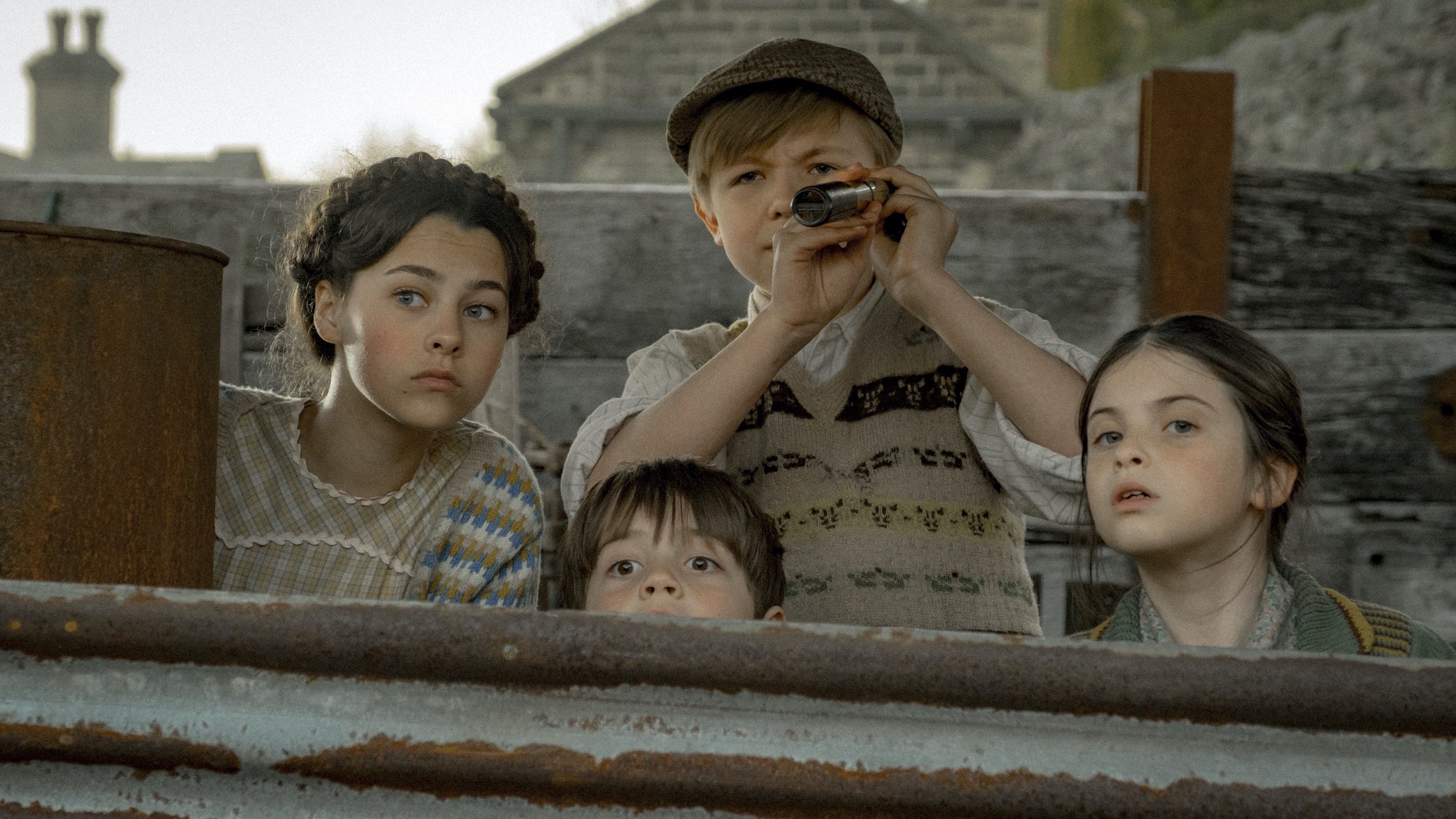 The Railway Children Return Background