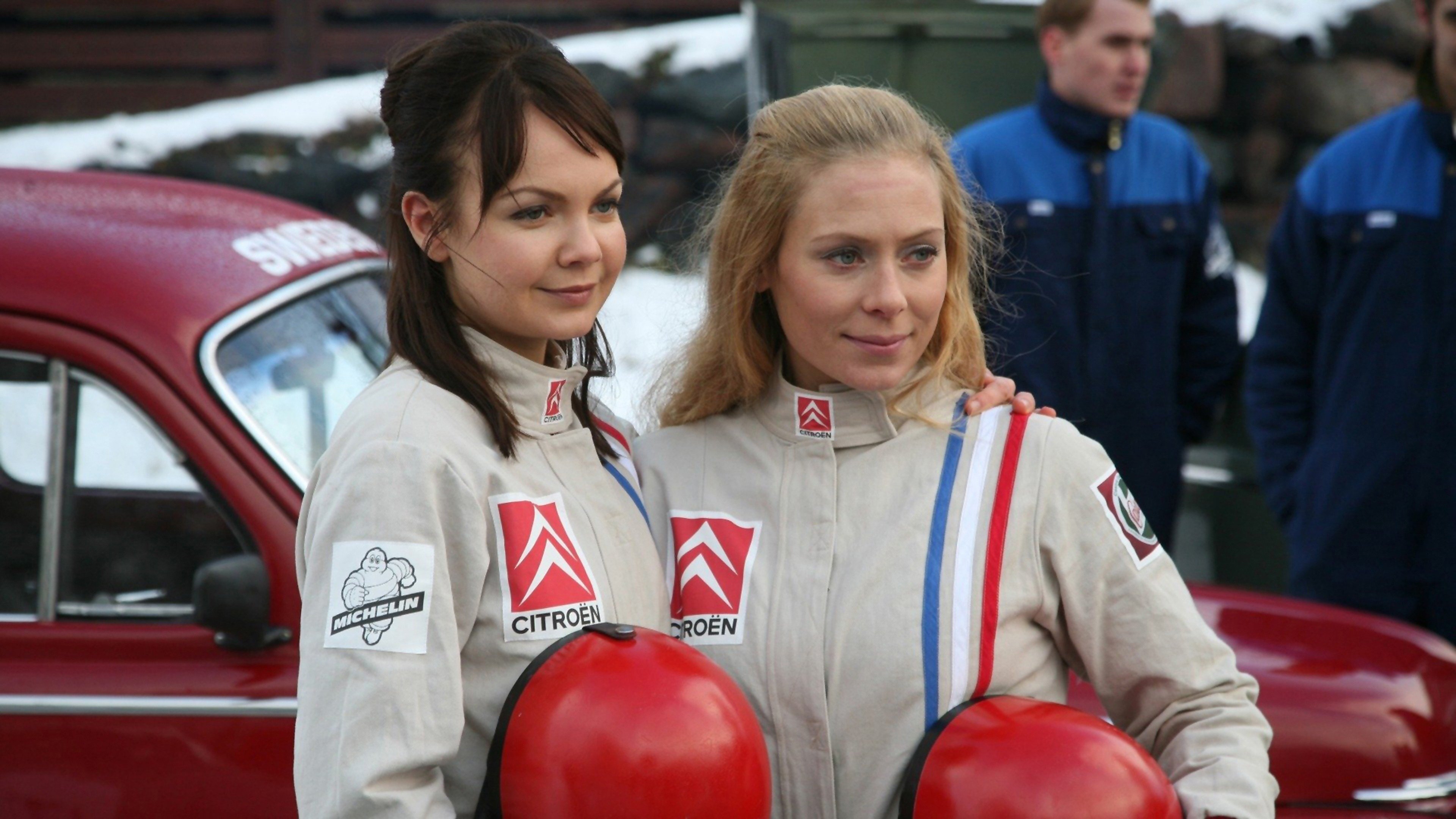 Rally Chicks Background