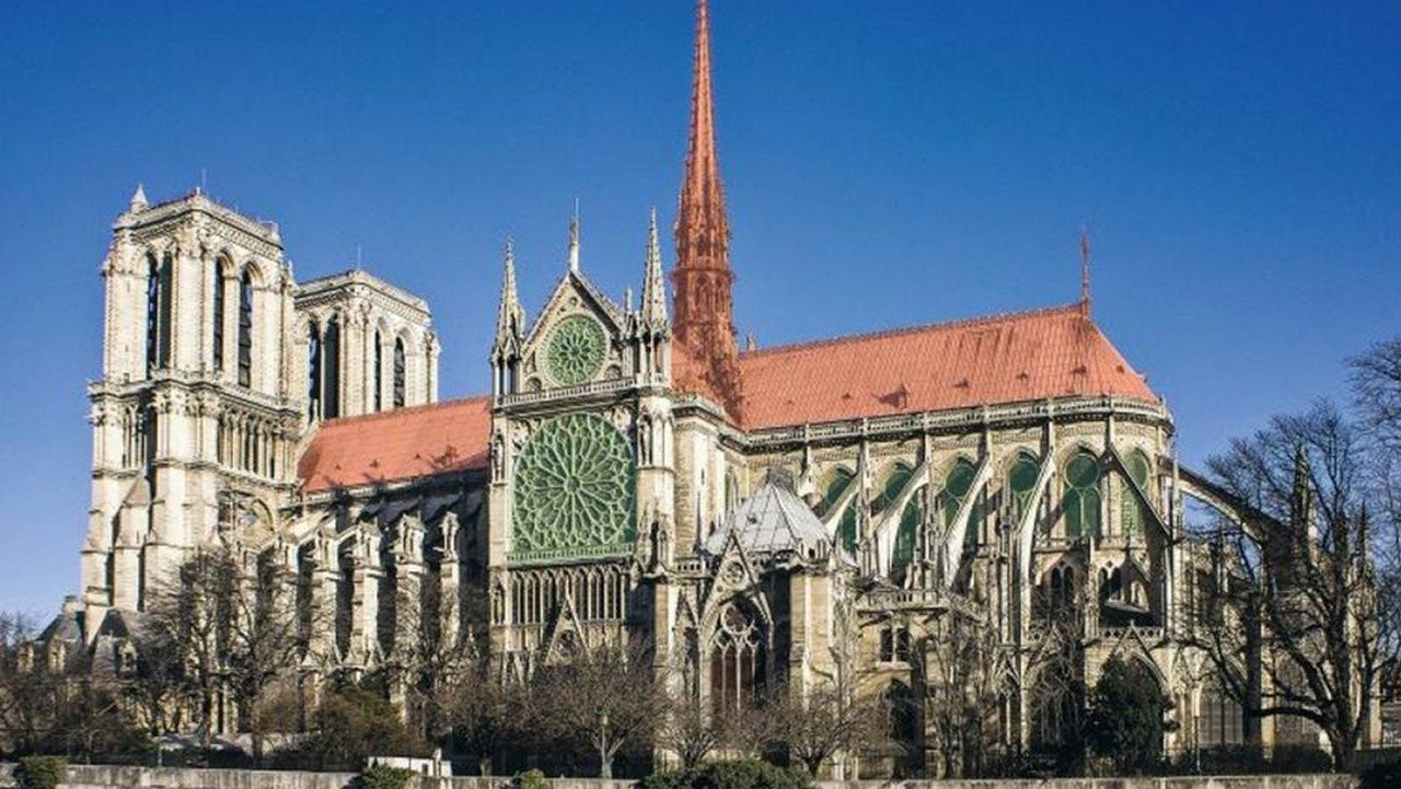 Sauver Notre-Dame Background