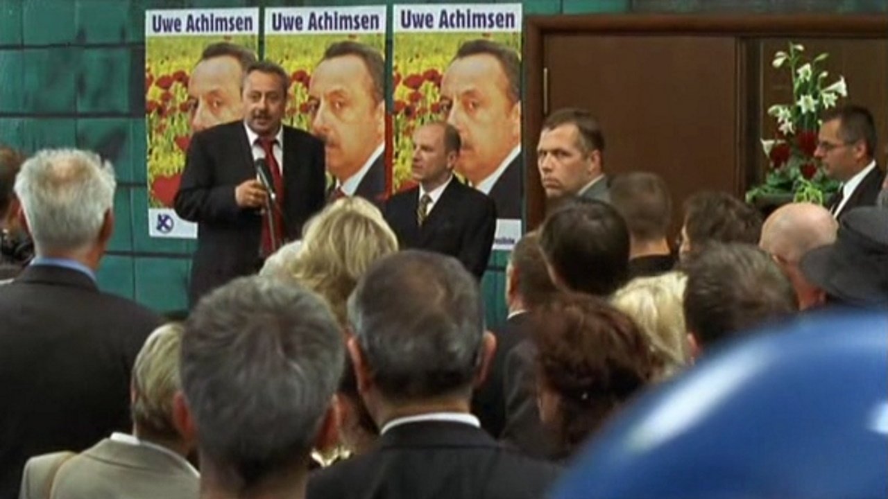 Der Job seines Lebens 2 - Wieder im Amt Background