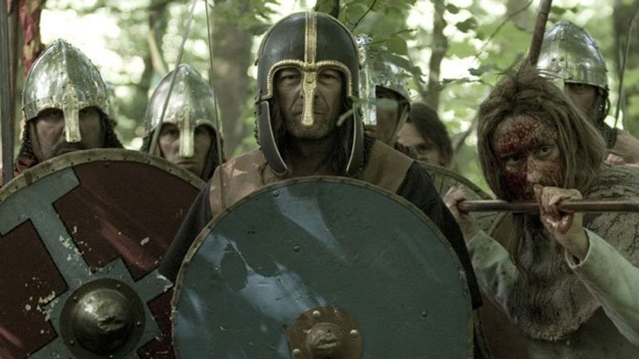 1066: The Battle for Middle Earth Background