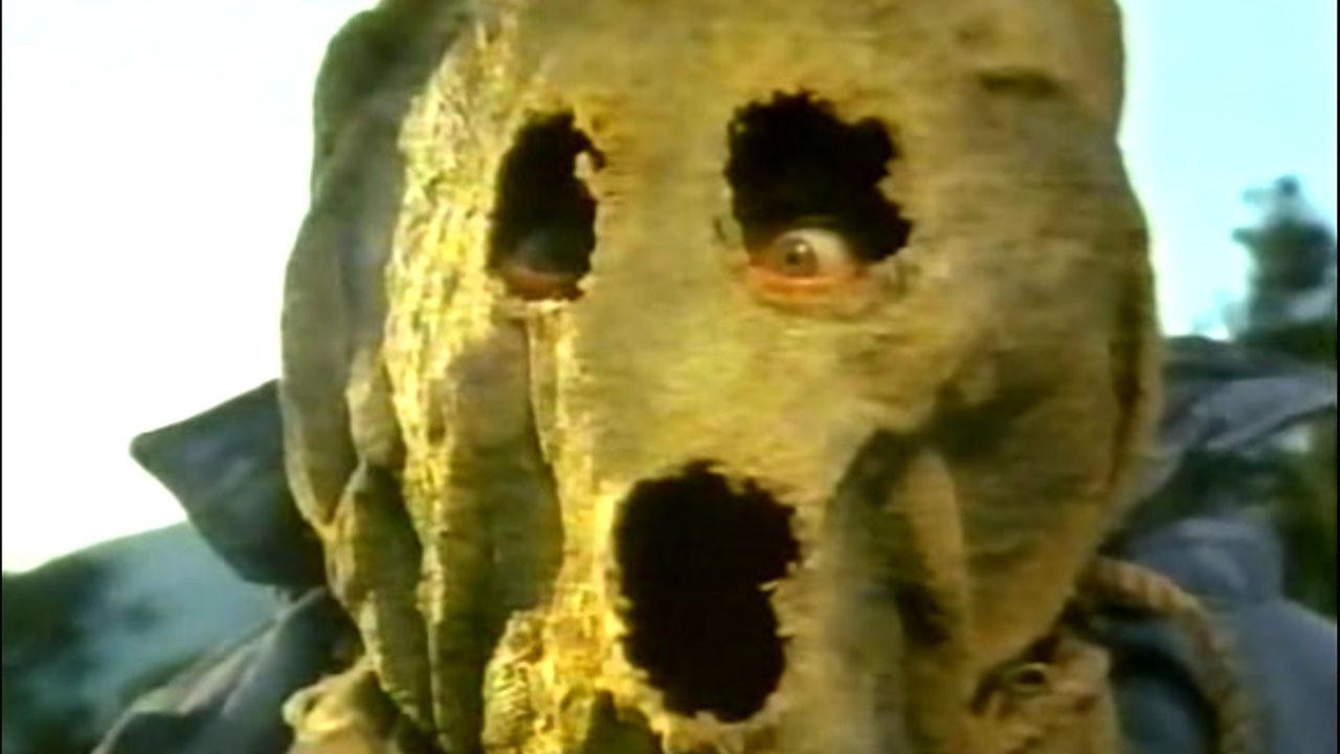 Dark Night of the Scarecrow Background