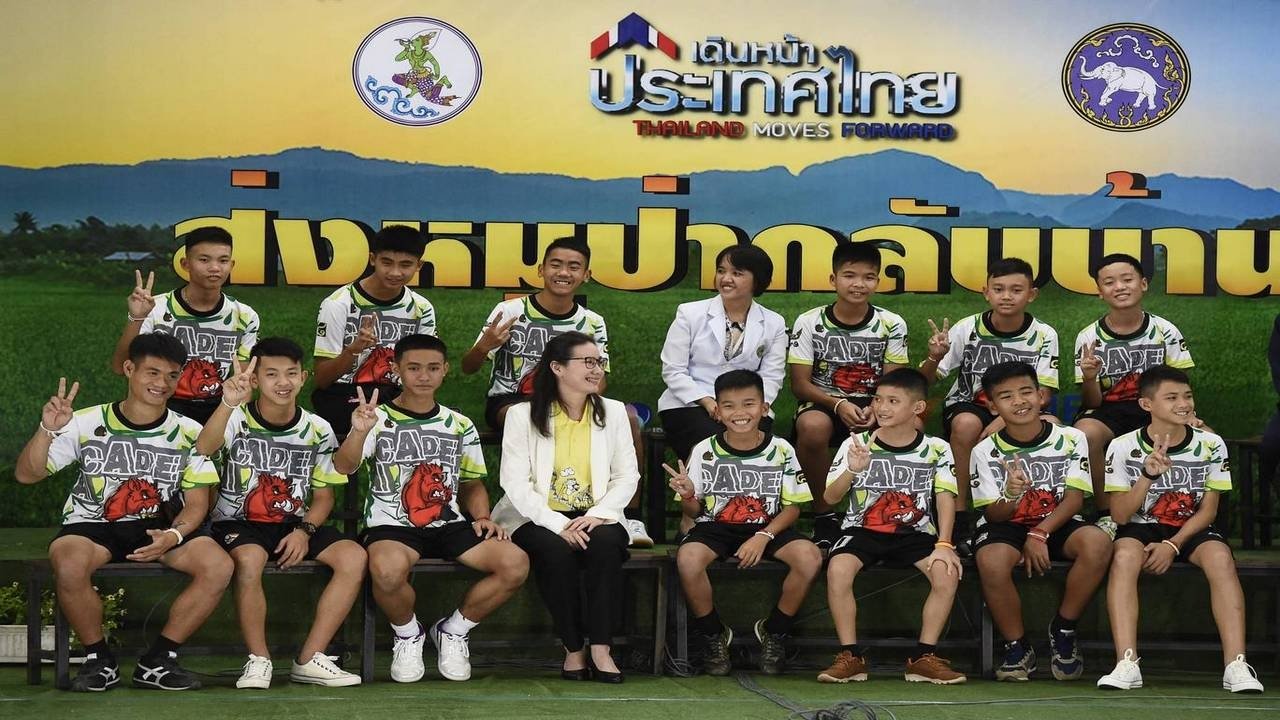 Thai Cave Rescue Background