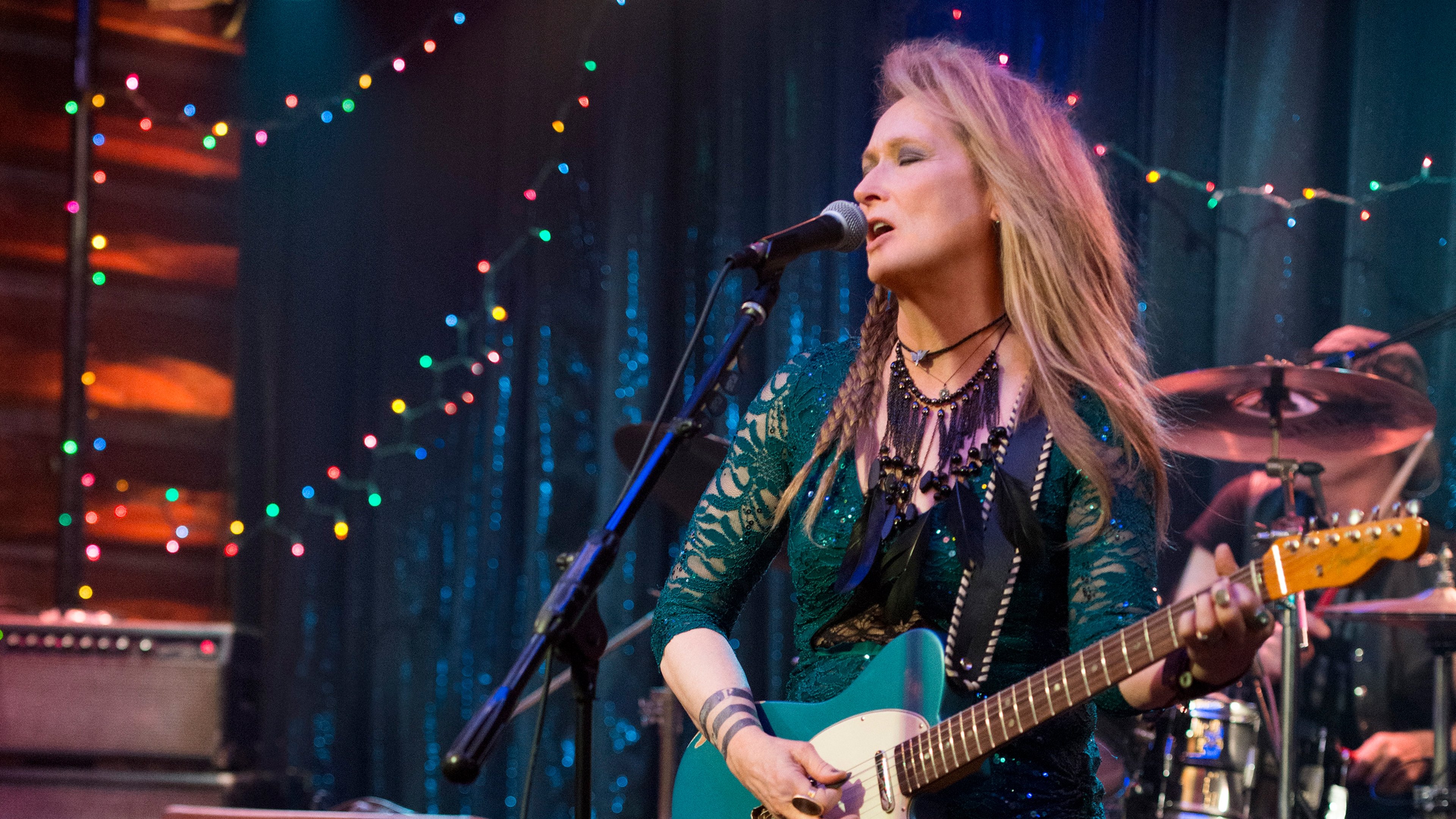 Ricki and the Flash Background