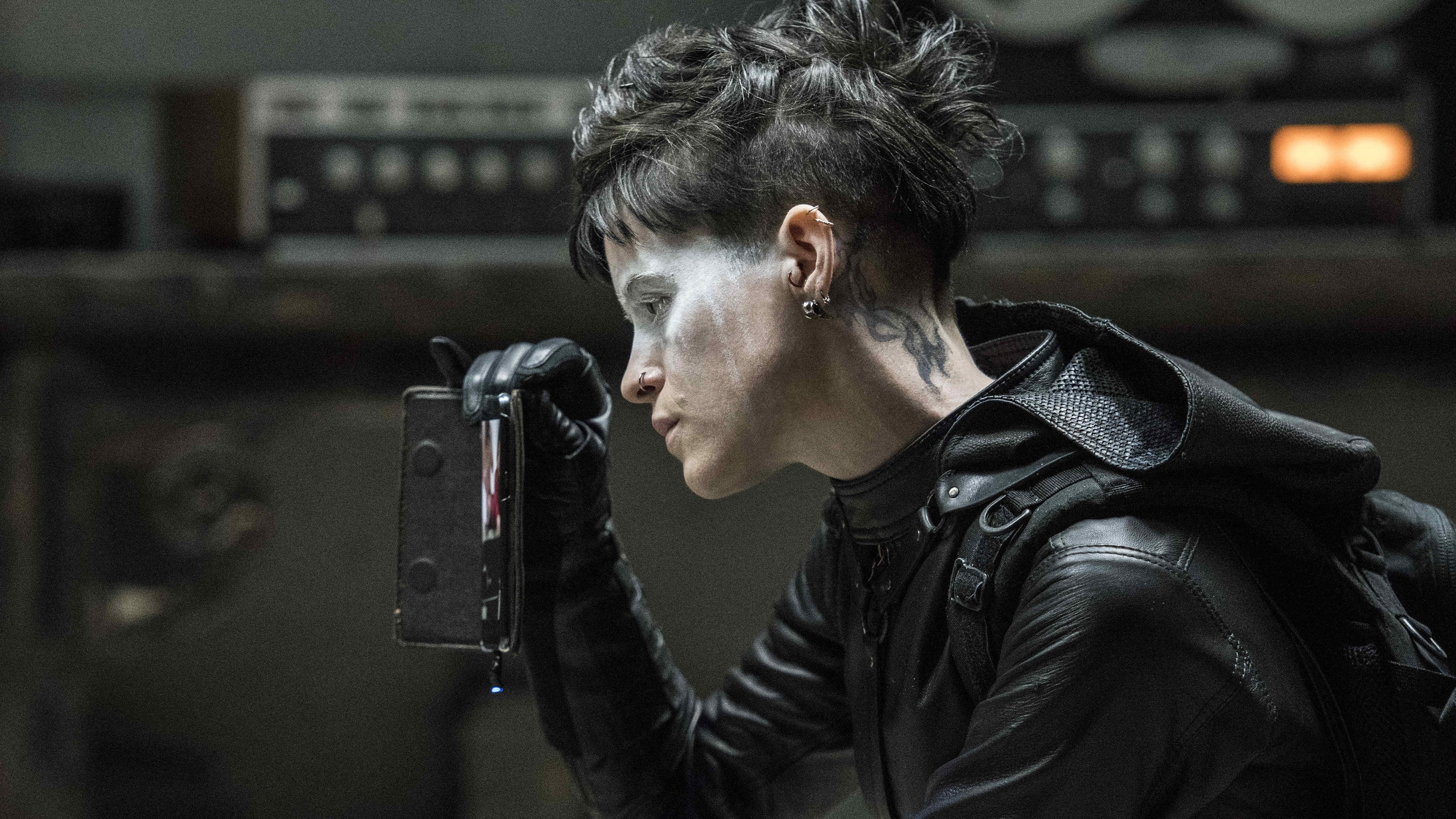 The Girl in the Spider's Web Background