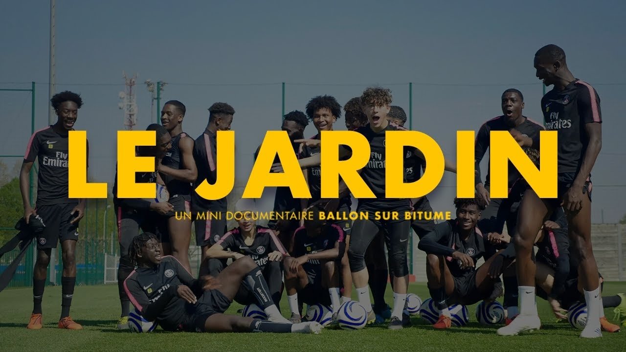 Le Jardin Background