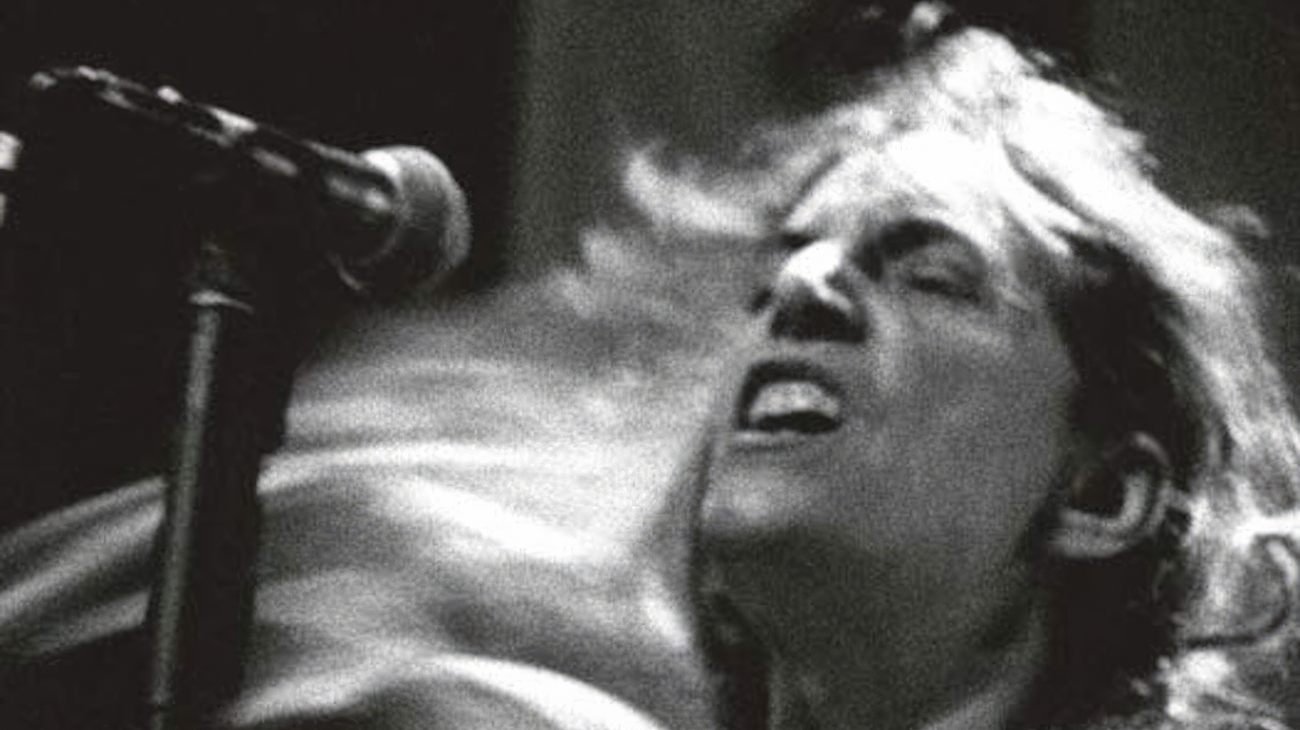 Patti Smith: Dream of Life Background