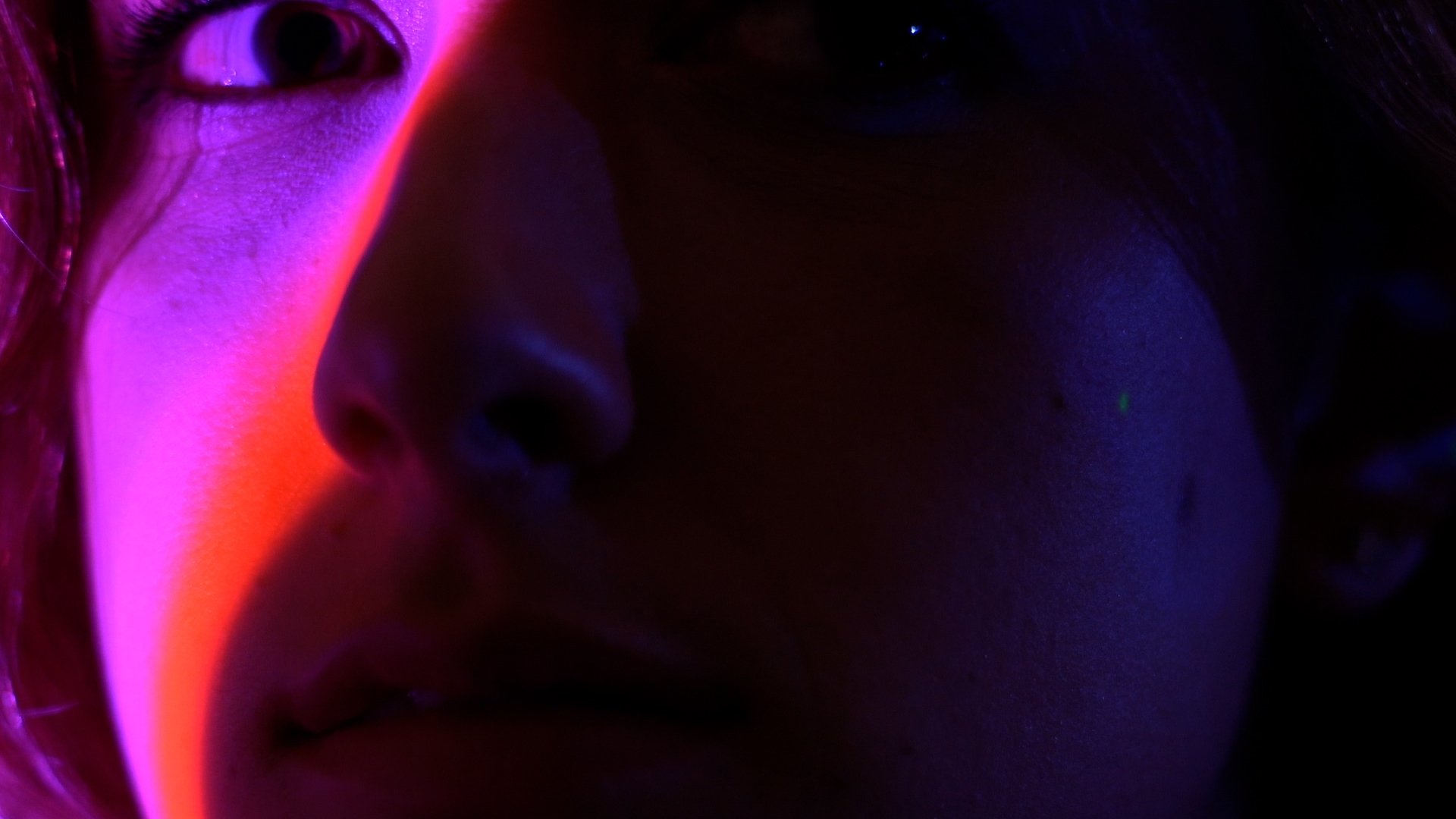 Profondo Background