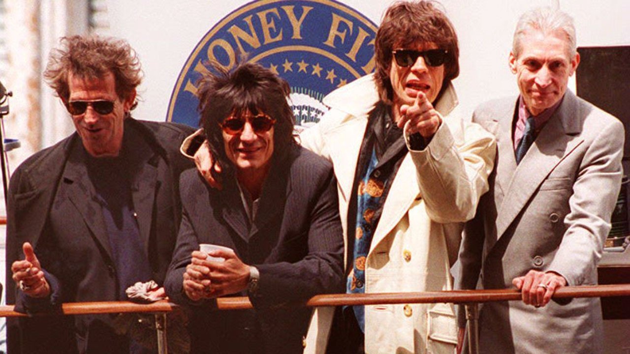 The Rolling Stones: Voodoo Lounge Background