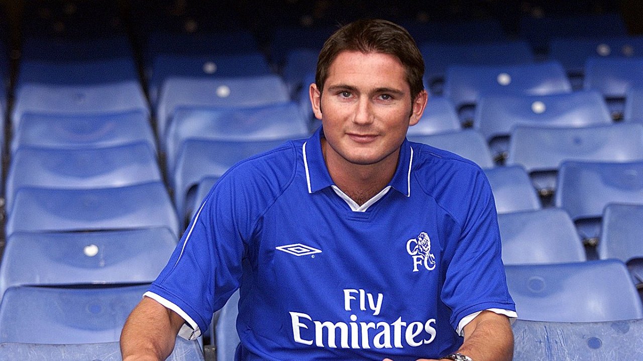 Chelsea FC - Season Review 2001/02 Background