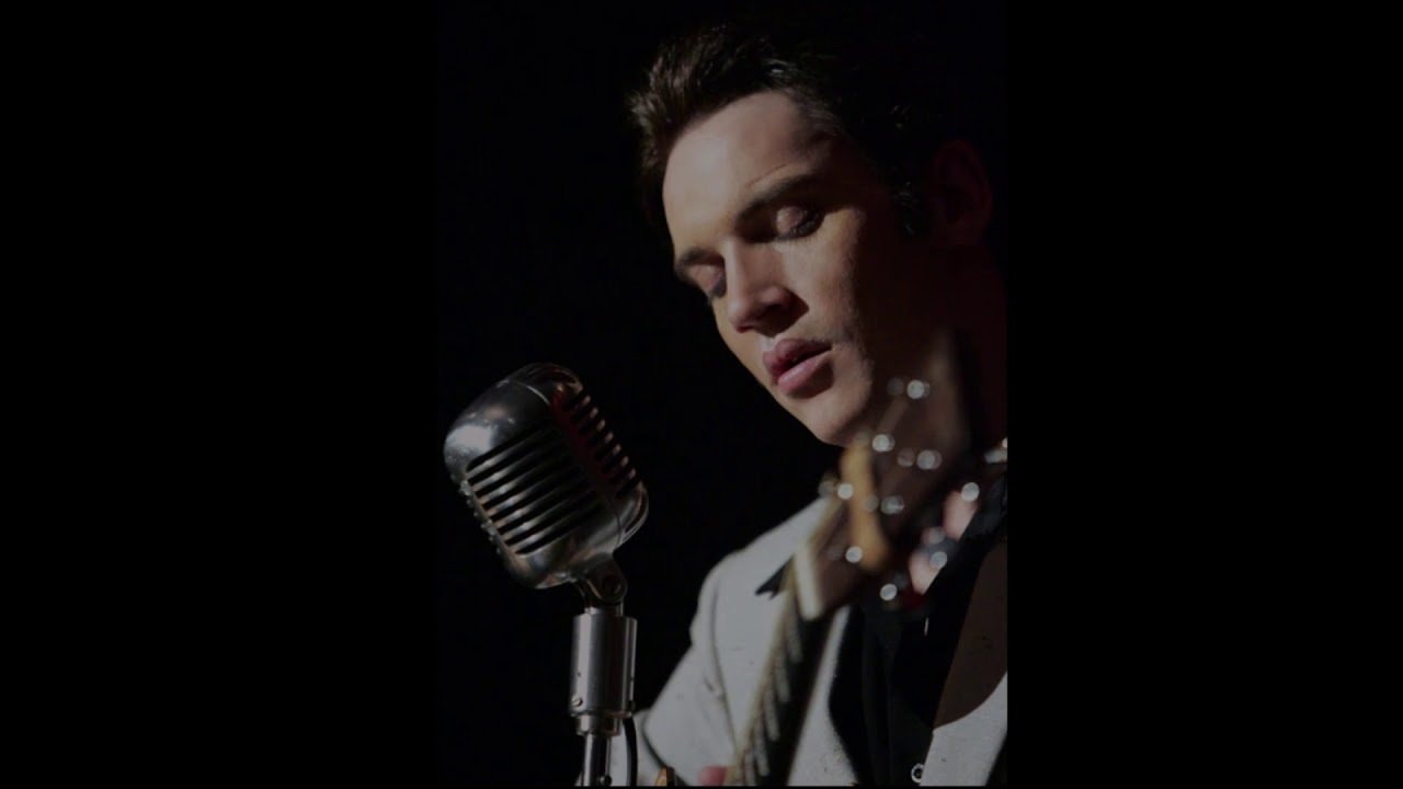 Elvis Background