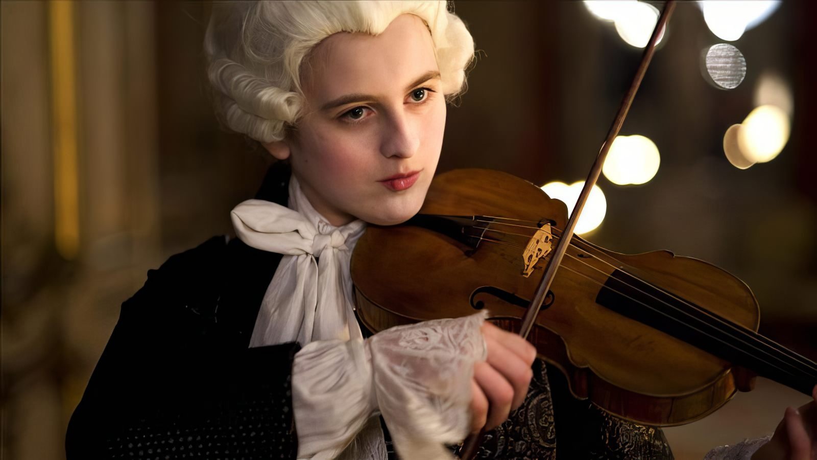 Mozart's Sister Background