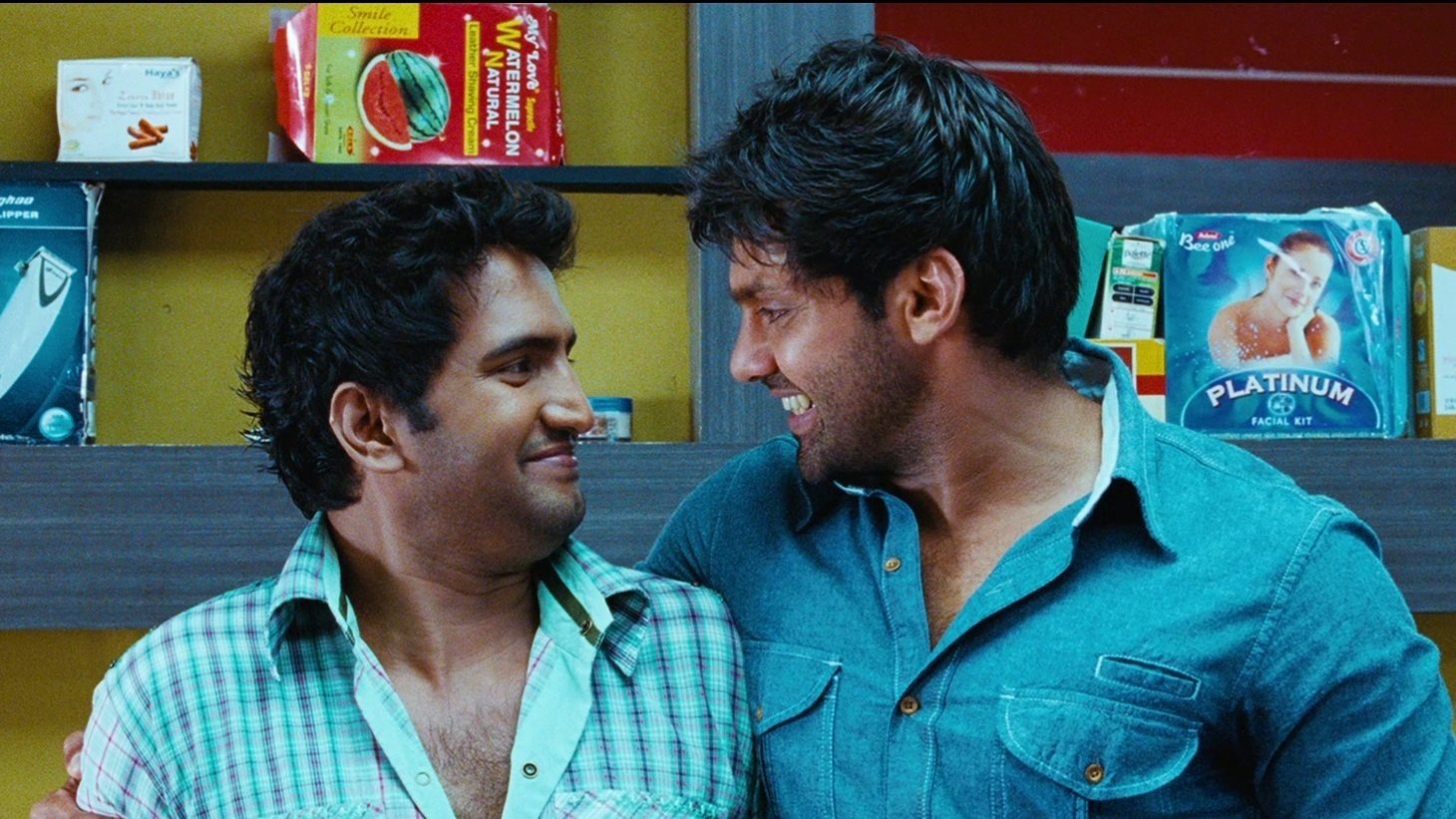 Boss Engira Baskaran Background