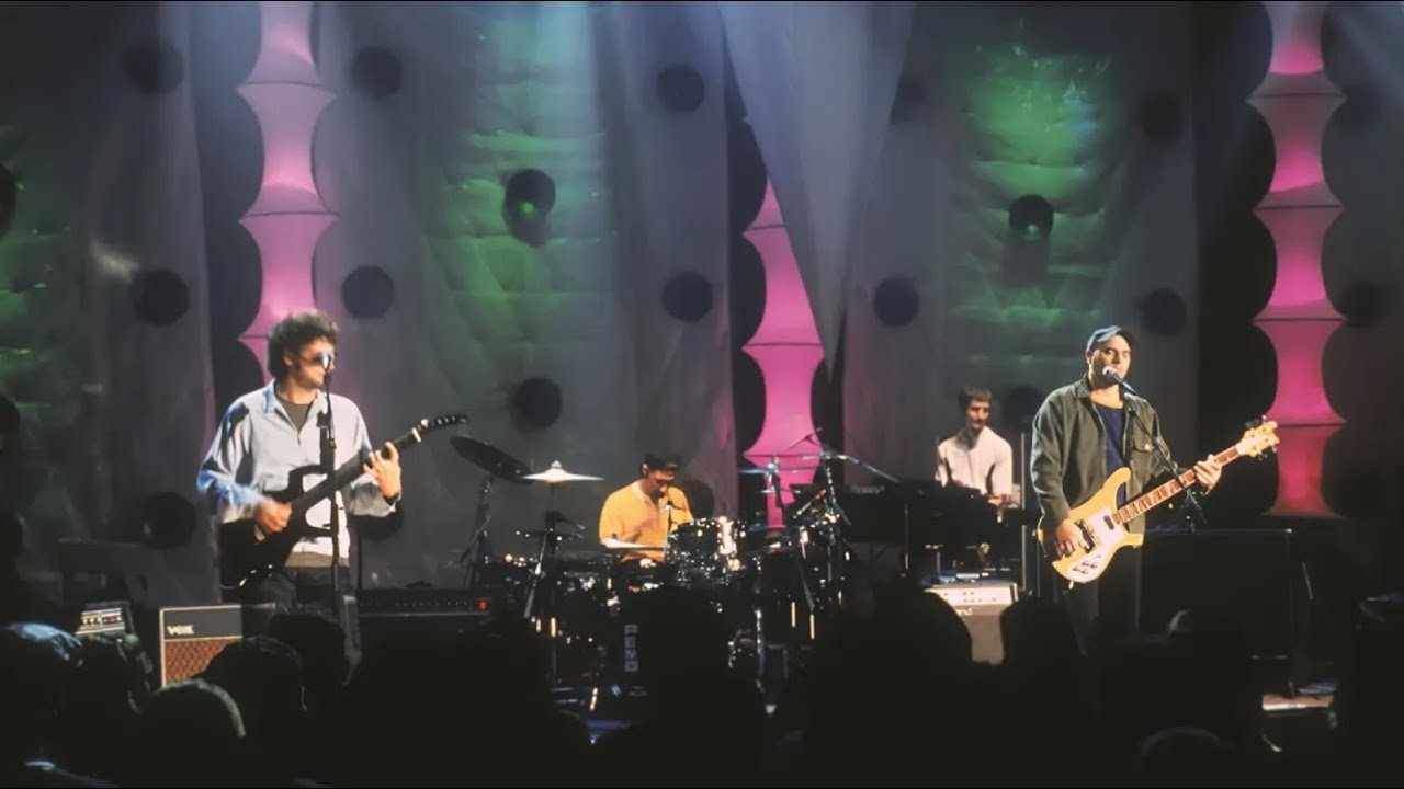 Soda Stereo: MTV Unplugged Comfort y Música Para Volar Background
