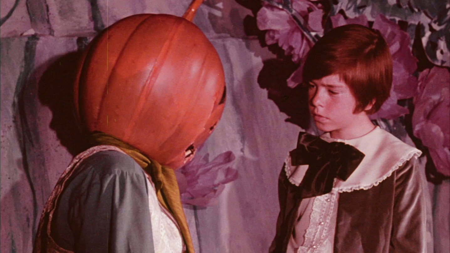 The Wonderful Land of Oz Background