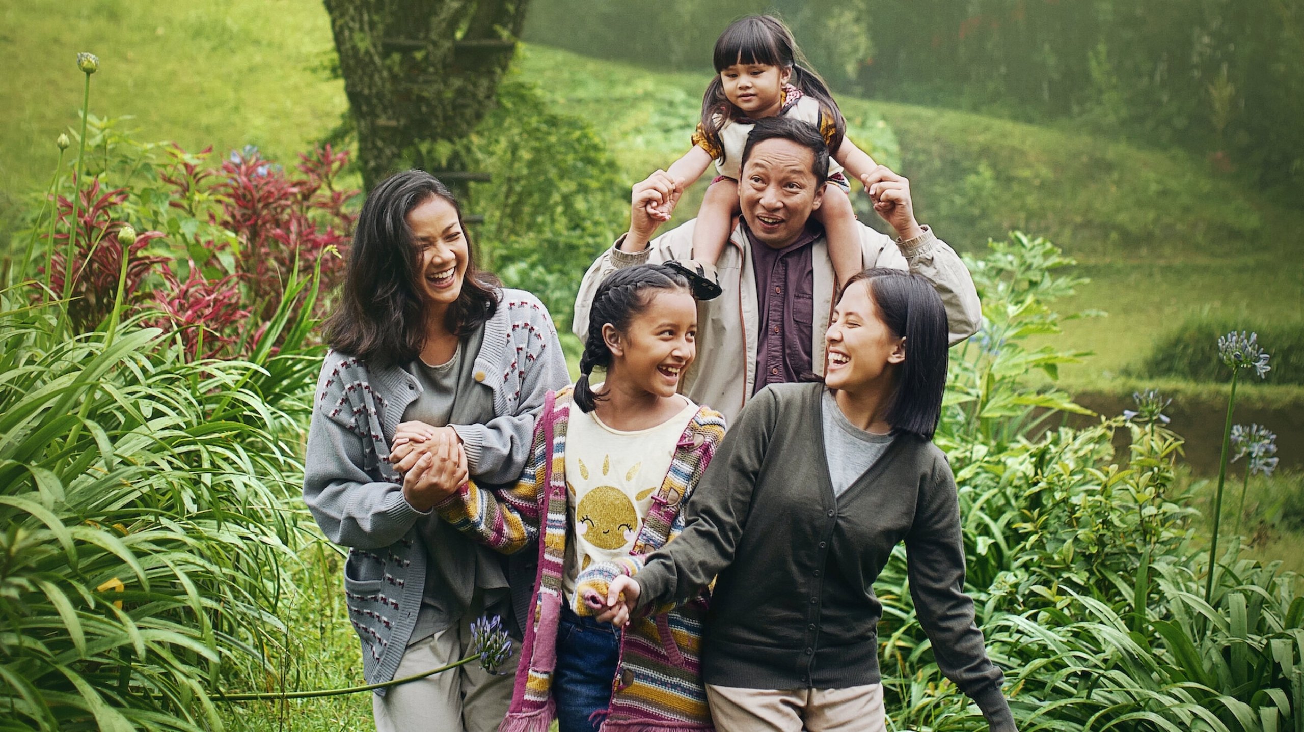 Cemara's Family 2 Background