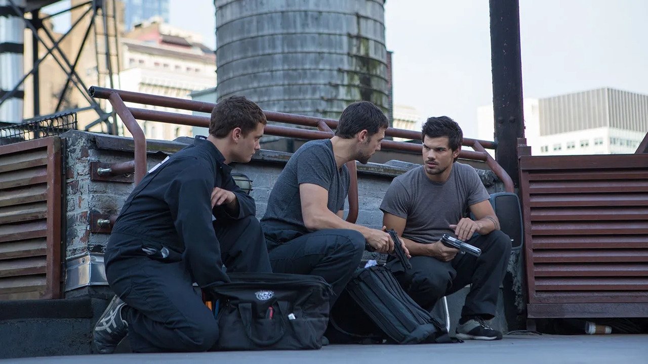 Tracers Background