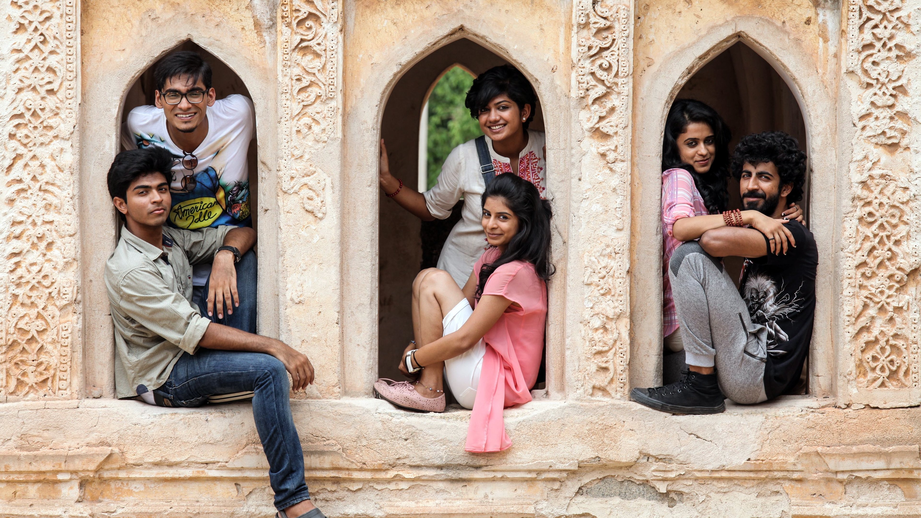 Aanandam Background