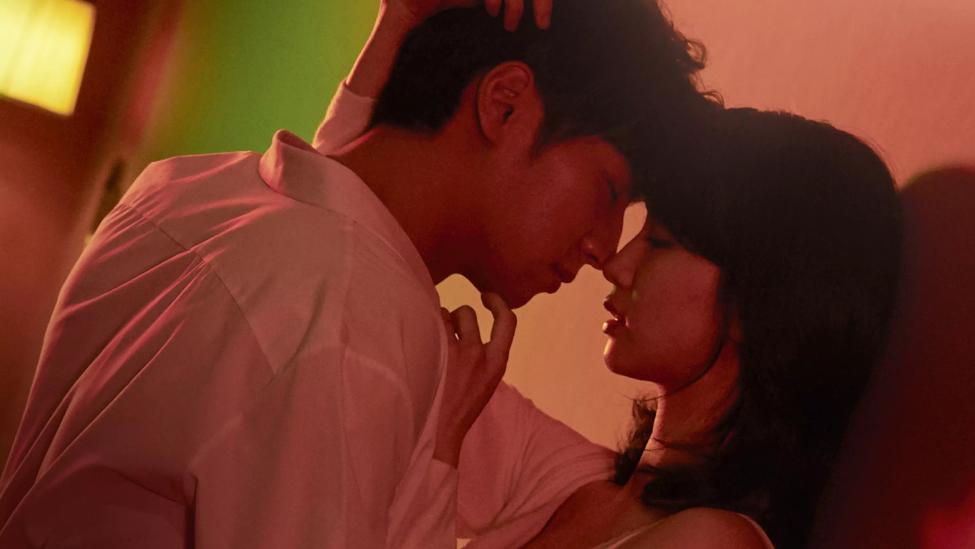 Love Affairs in the Afternoon Background