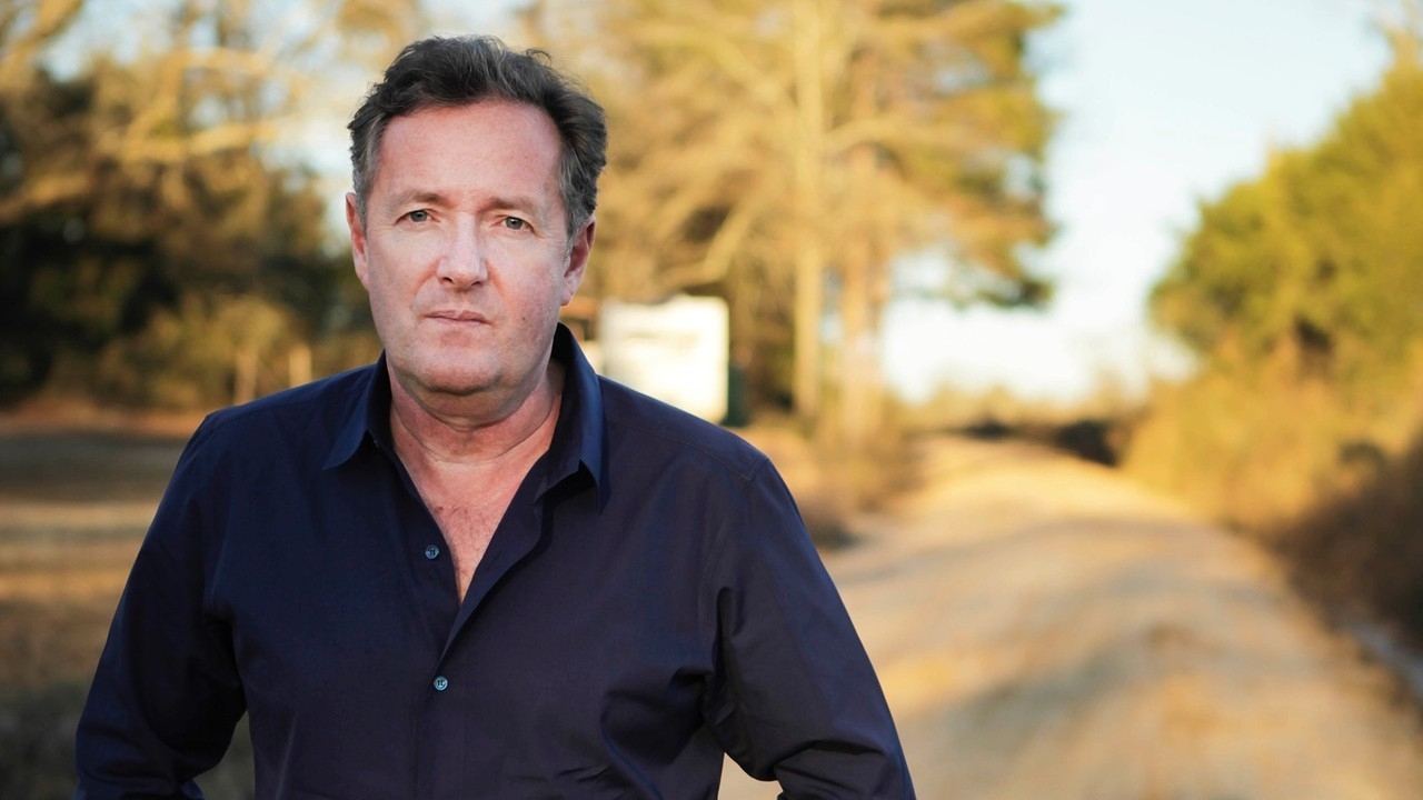 Killer Women with Piers Morgan Background
