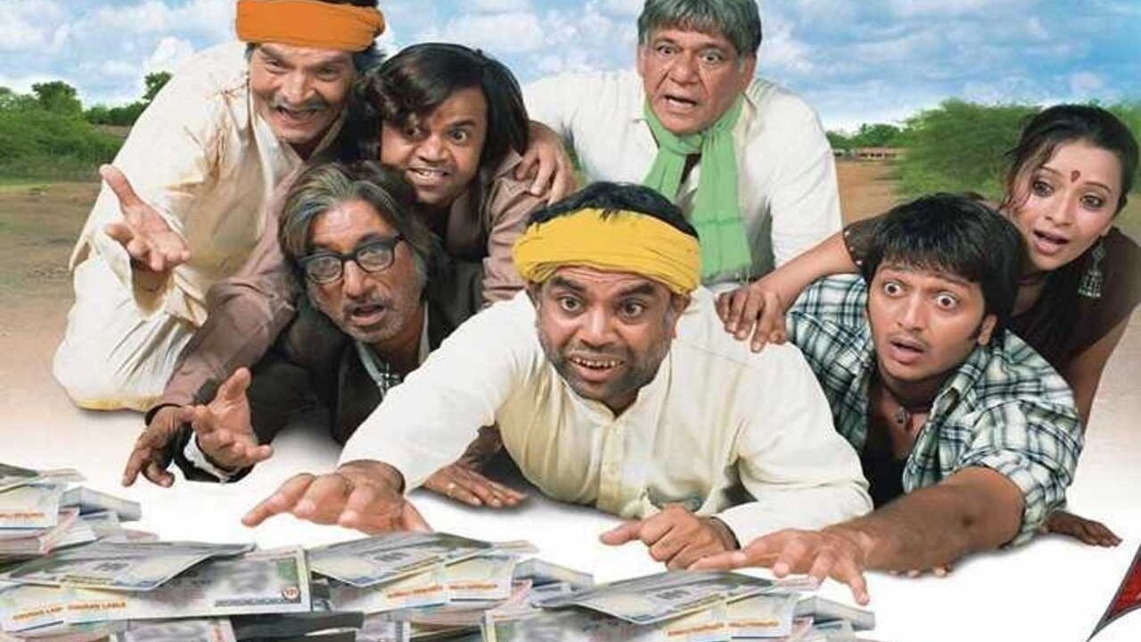 Malamaal Weekly Background