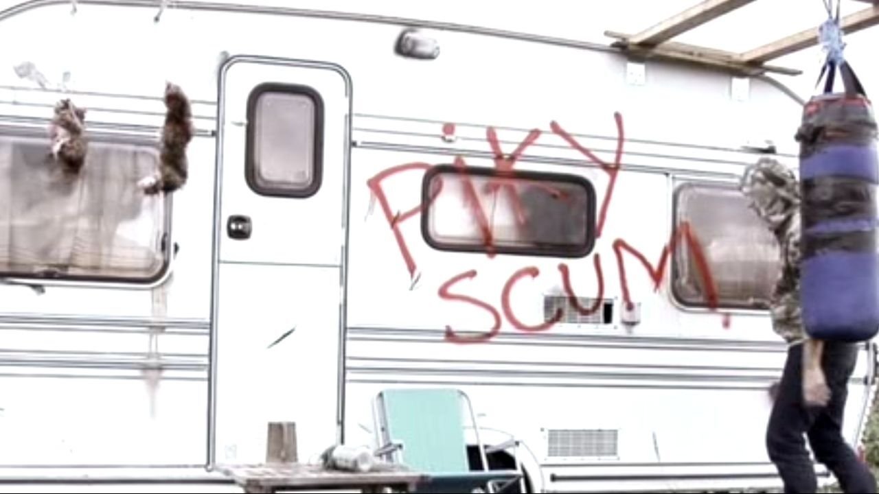 Travellers Background