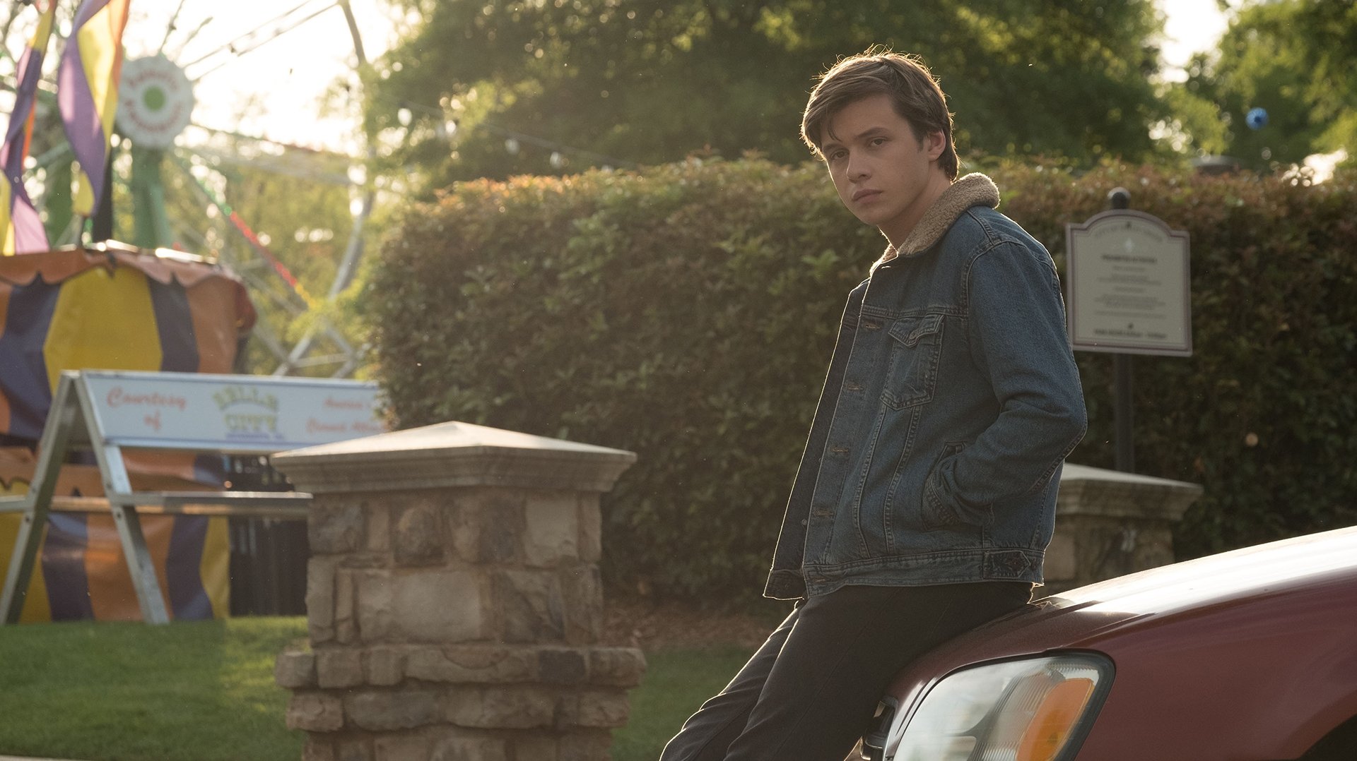 Love, Simon Background