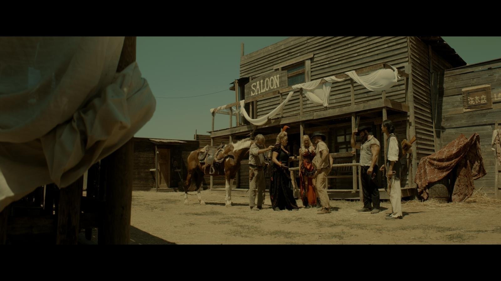Django undisputed Background