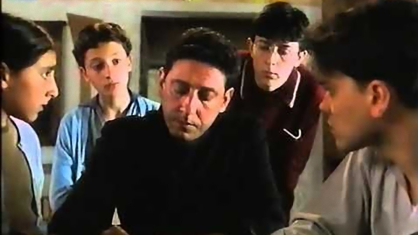 Don Milani - Il priore di Barbiana Background