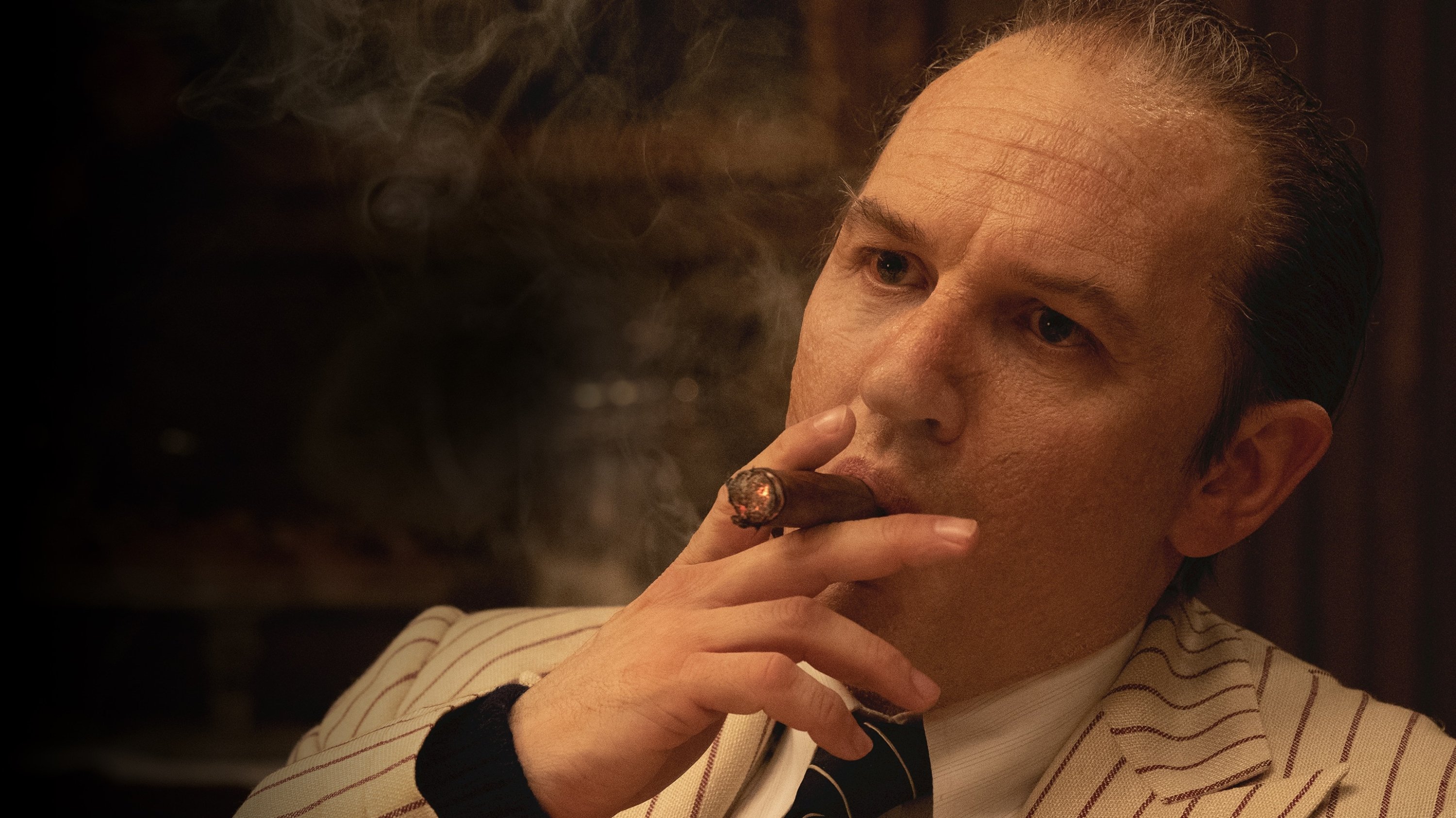 Capone Background