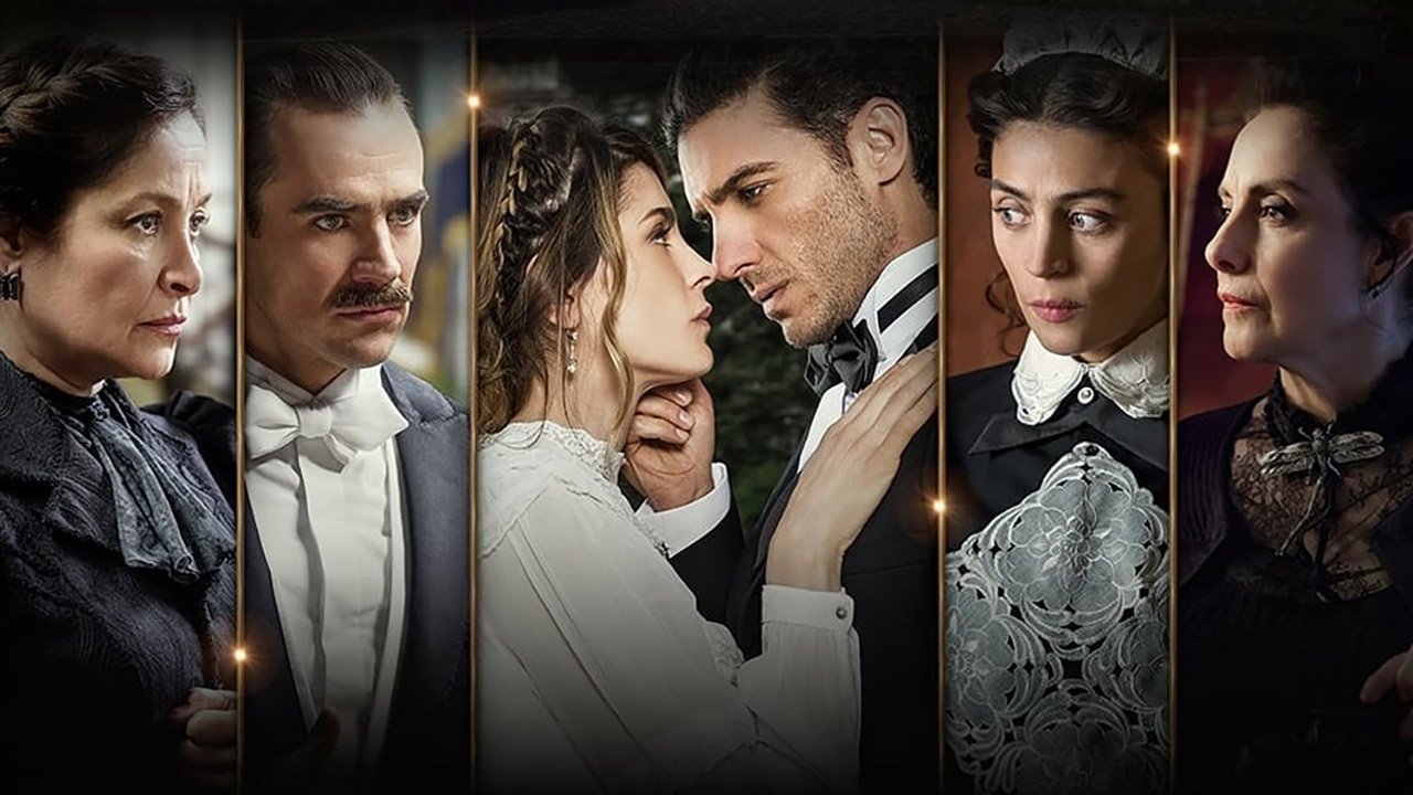 El hotel de los secretos Background
