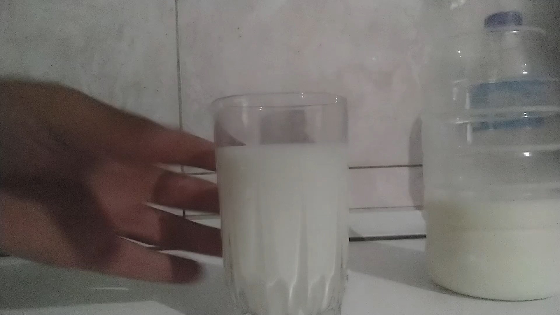 Drinkin' (Milk). Background
