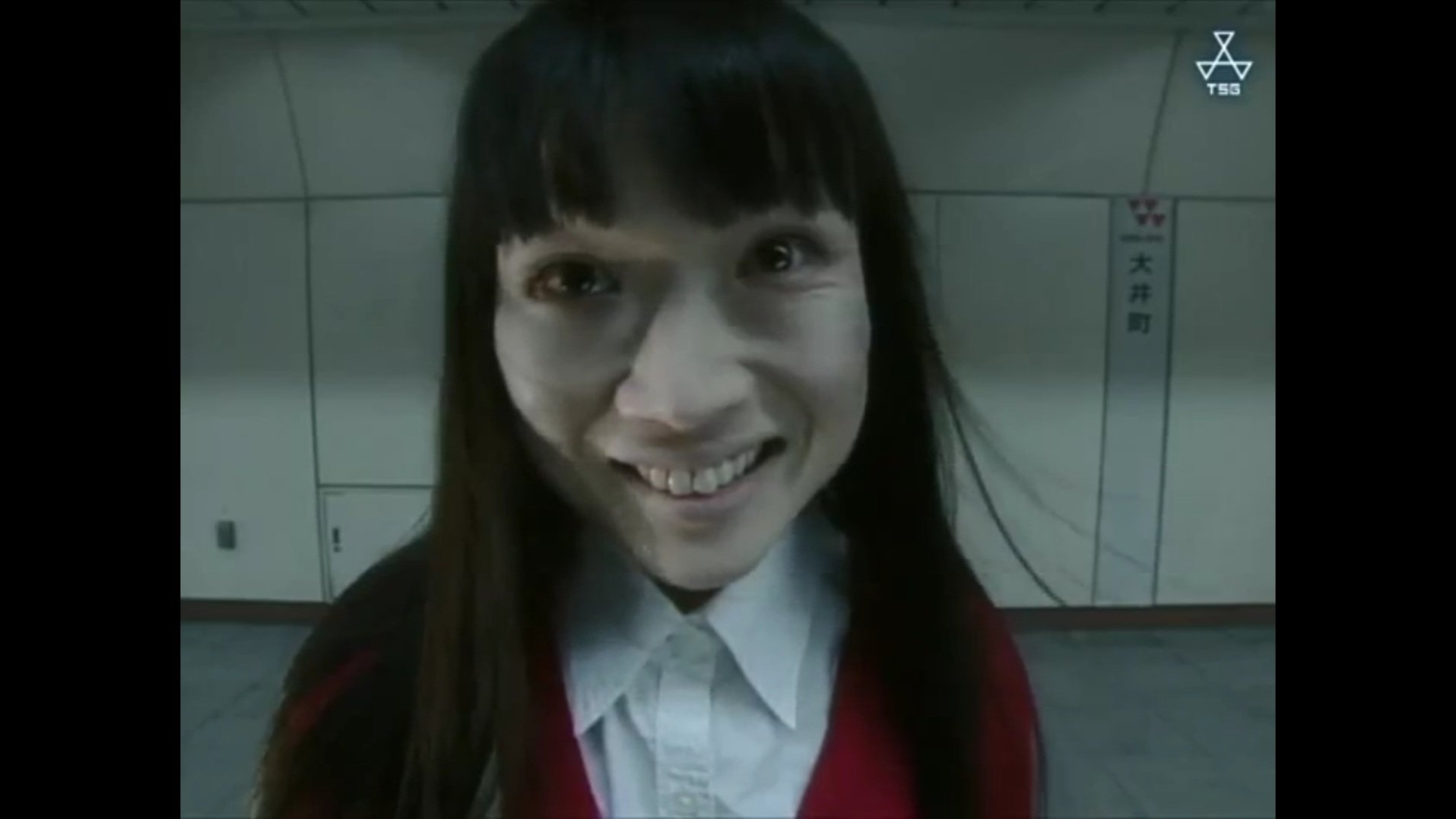Torihada: yofukashi no anata ni zotto suru hanashi wo Background