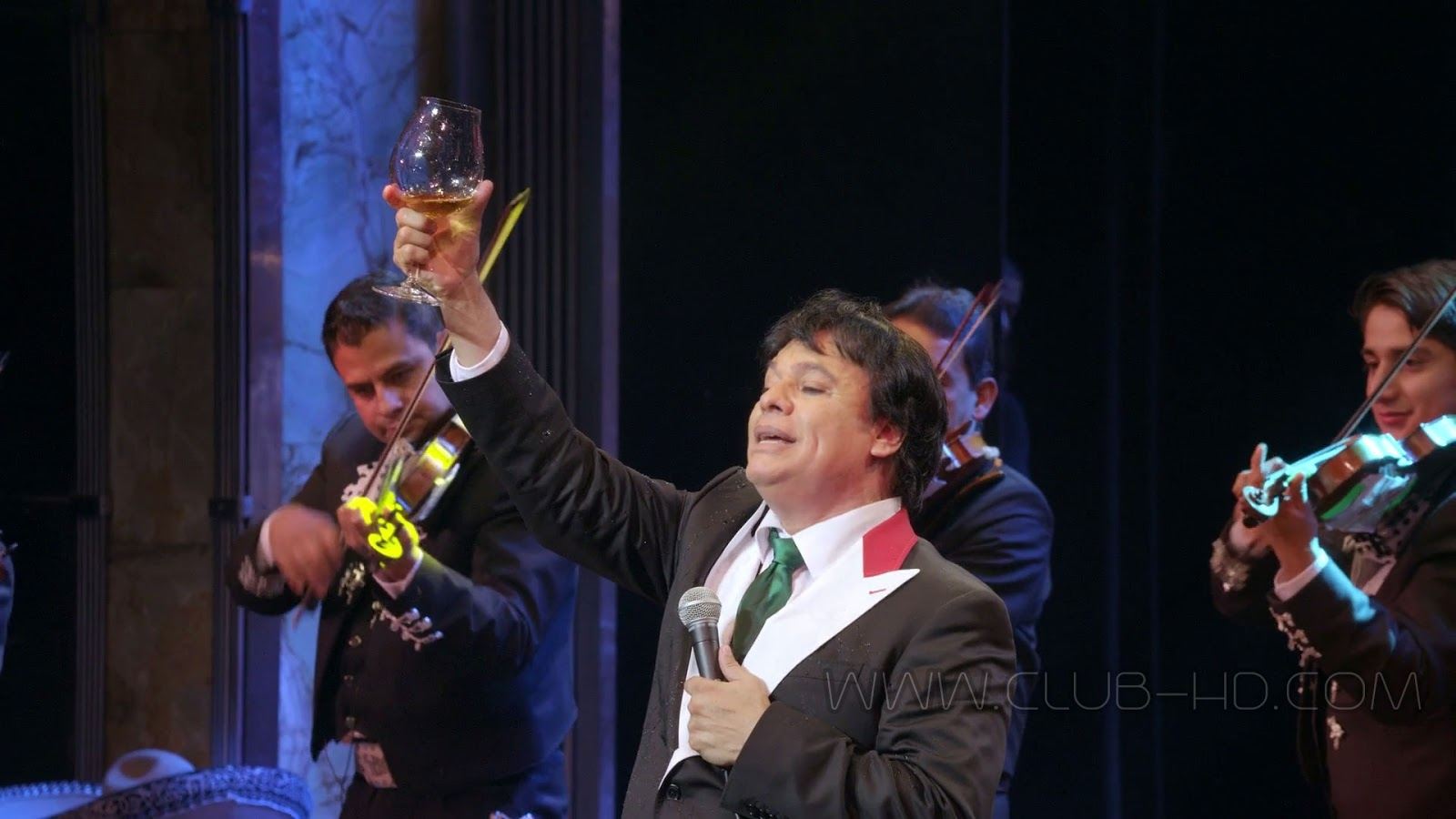 Juan Gabriel: Mis 40 en Bellas Artes Background